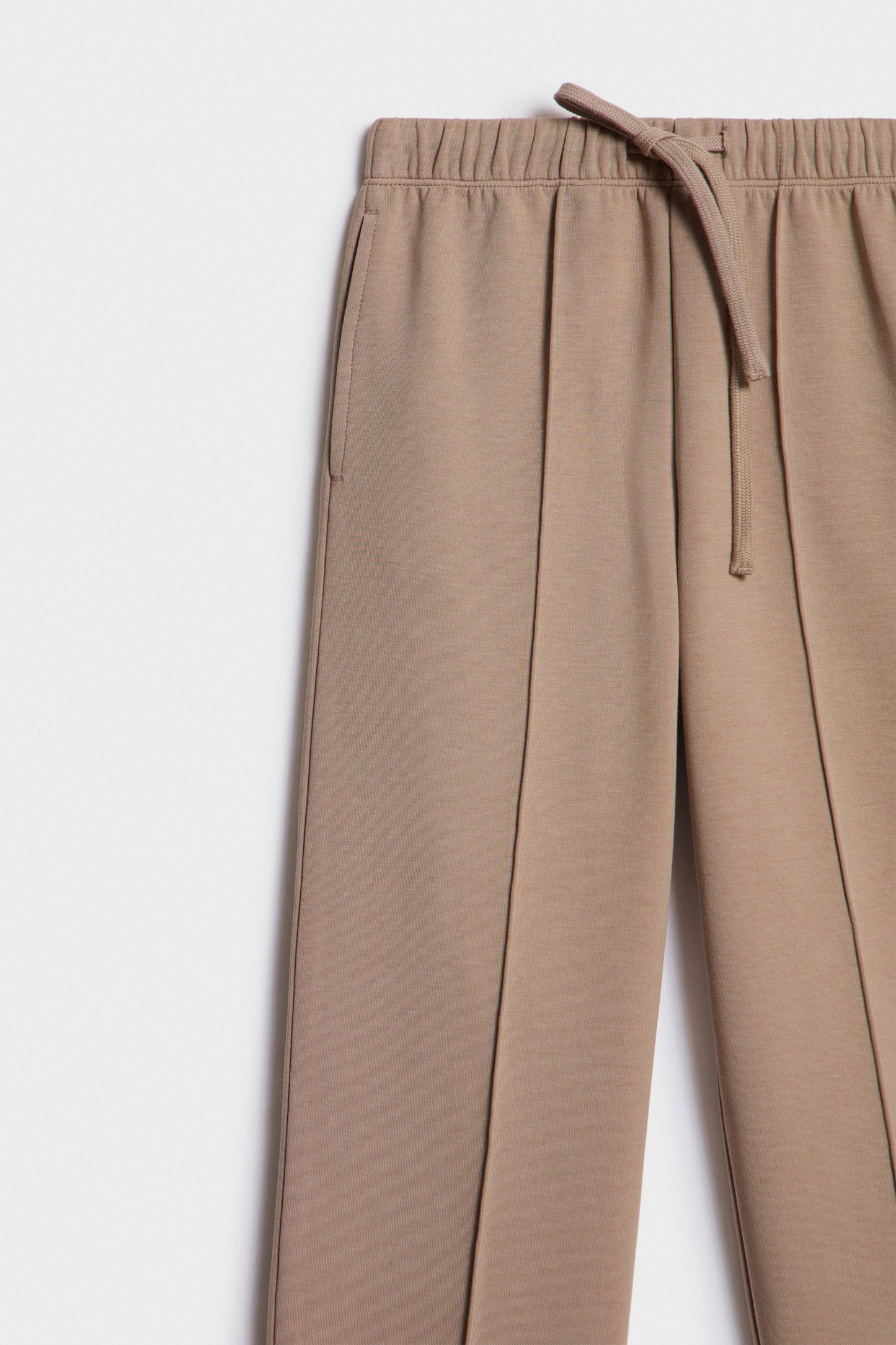 GRAY BROWN