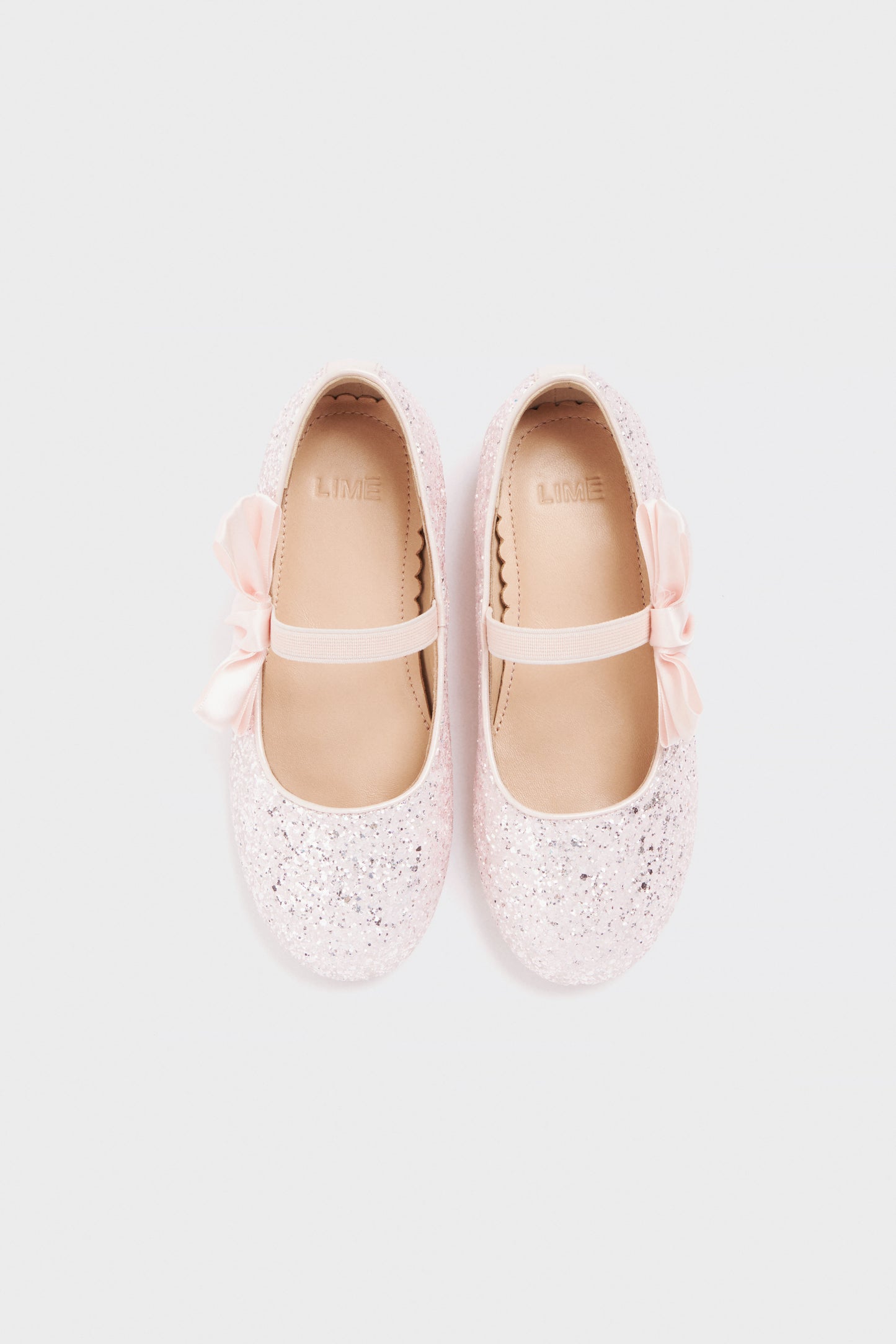 LIGHT PINK