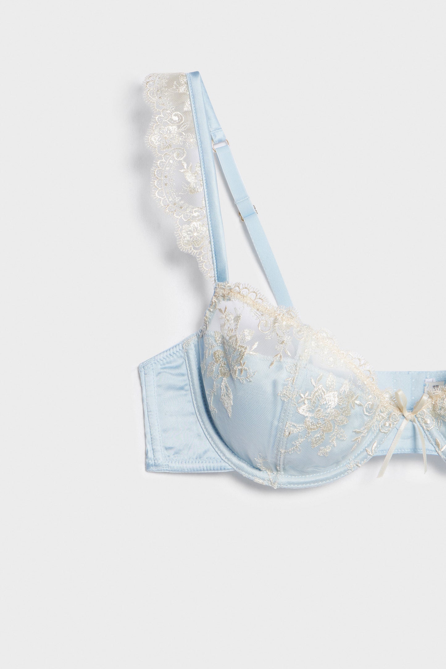 SKY BLUE