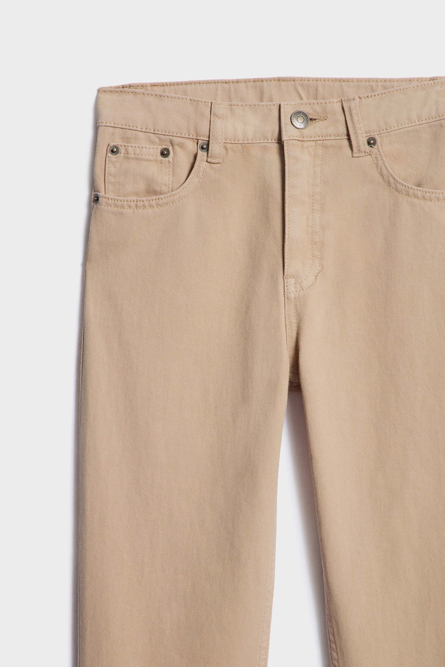 LIGHT BEIGE