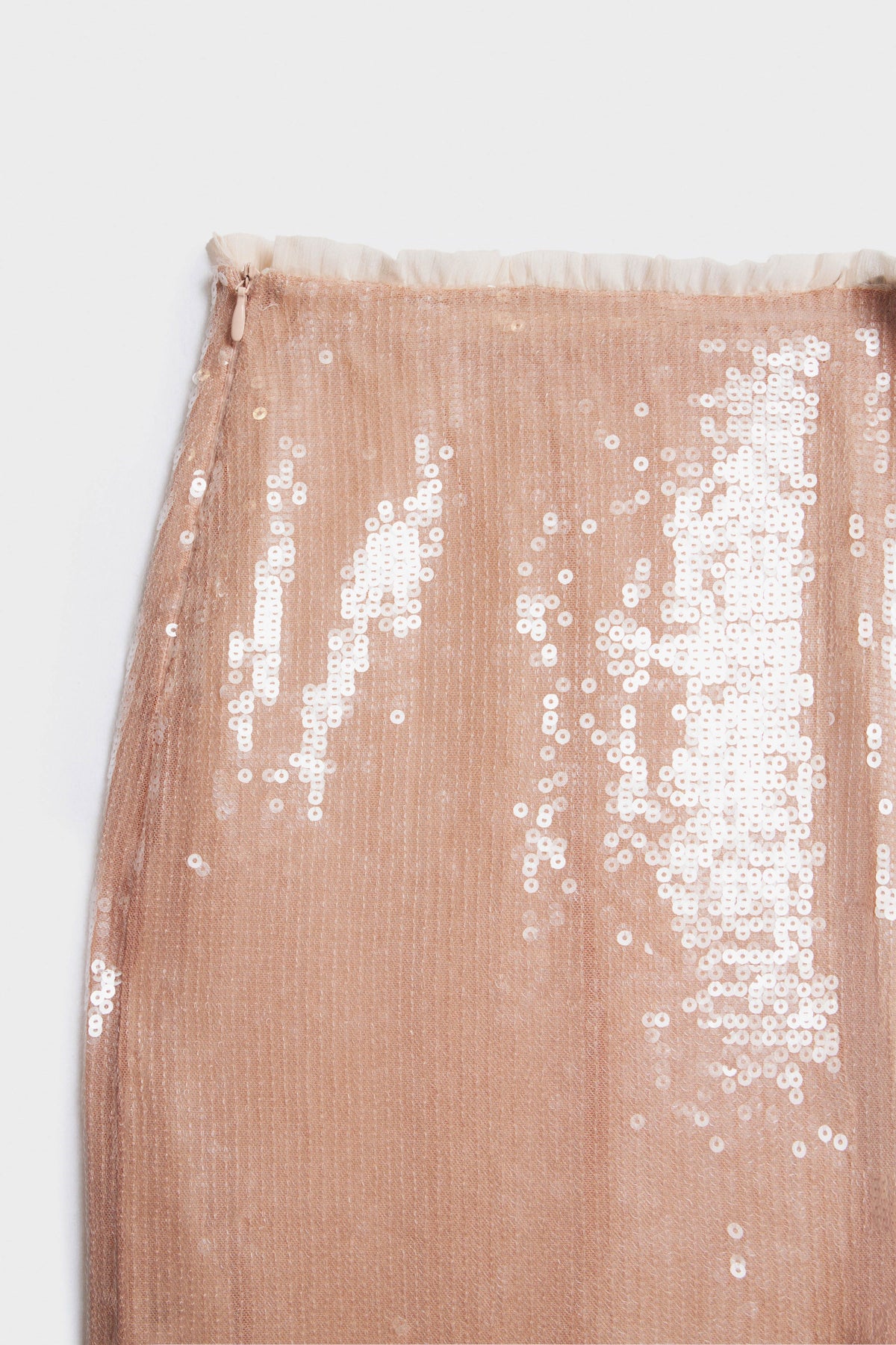 POWDER BEIGE