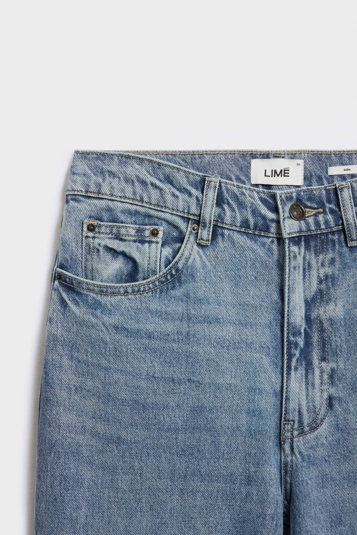 VINTAGE BLUE