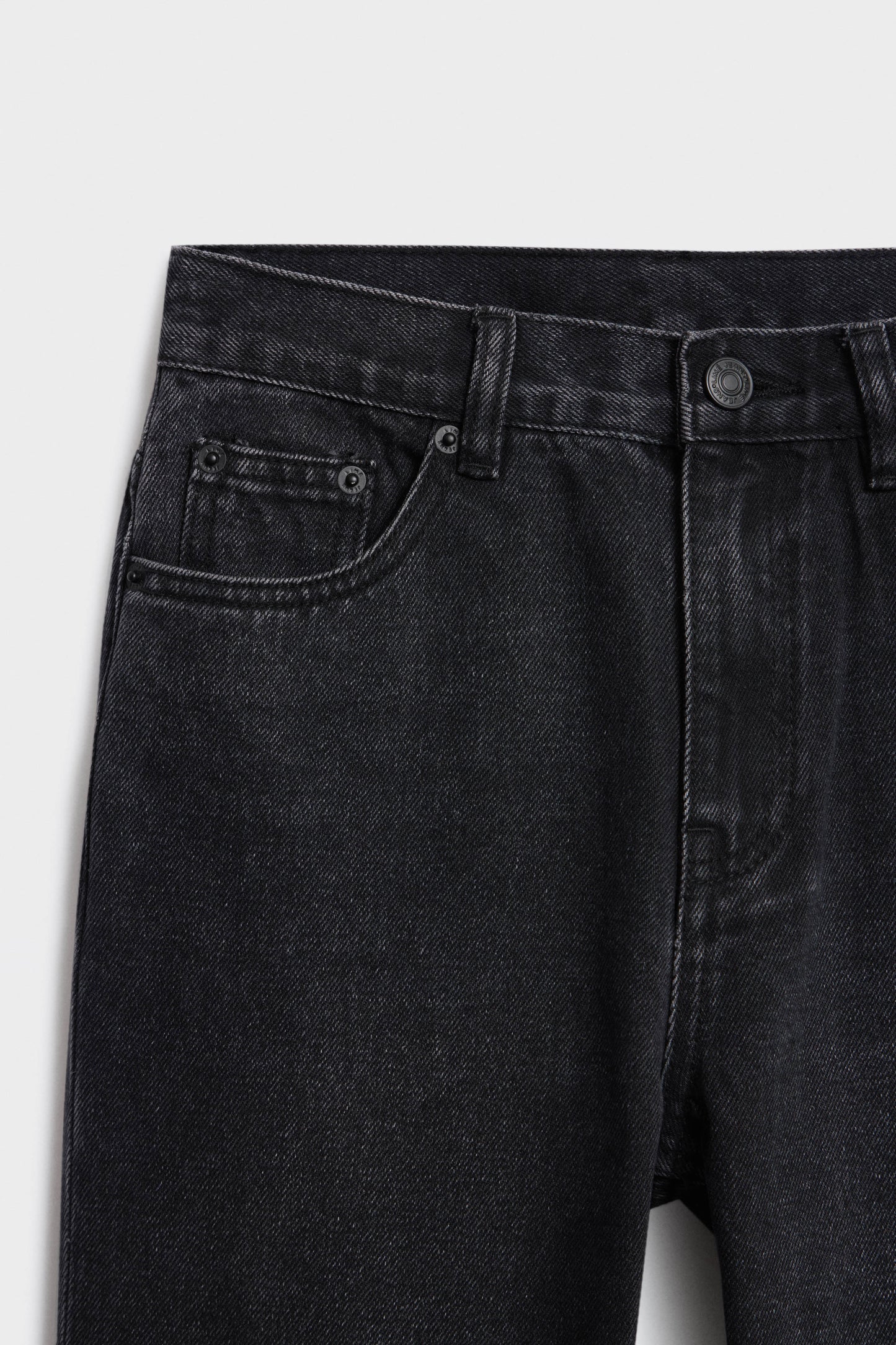 WASHED BLACK