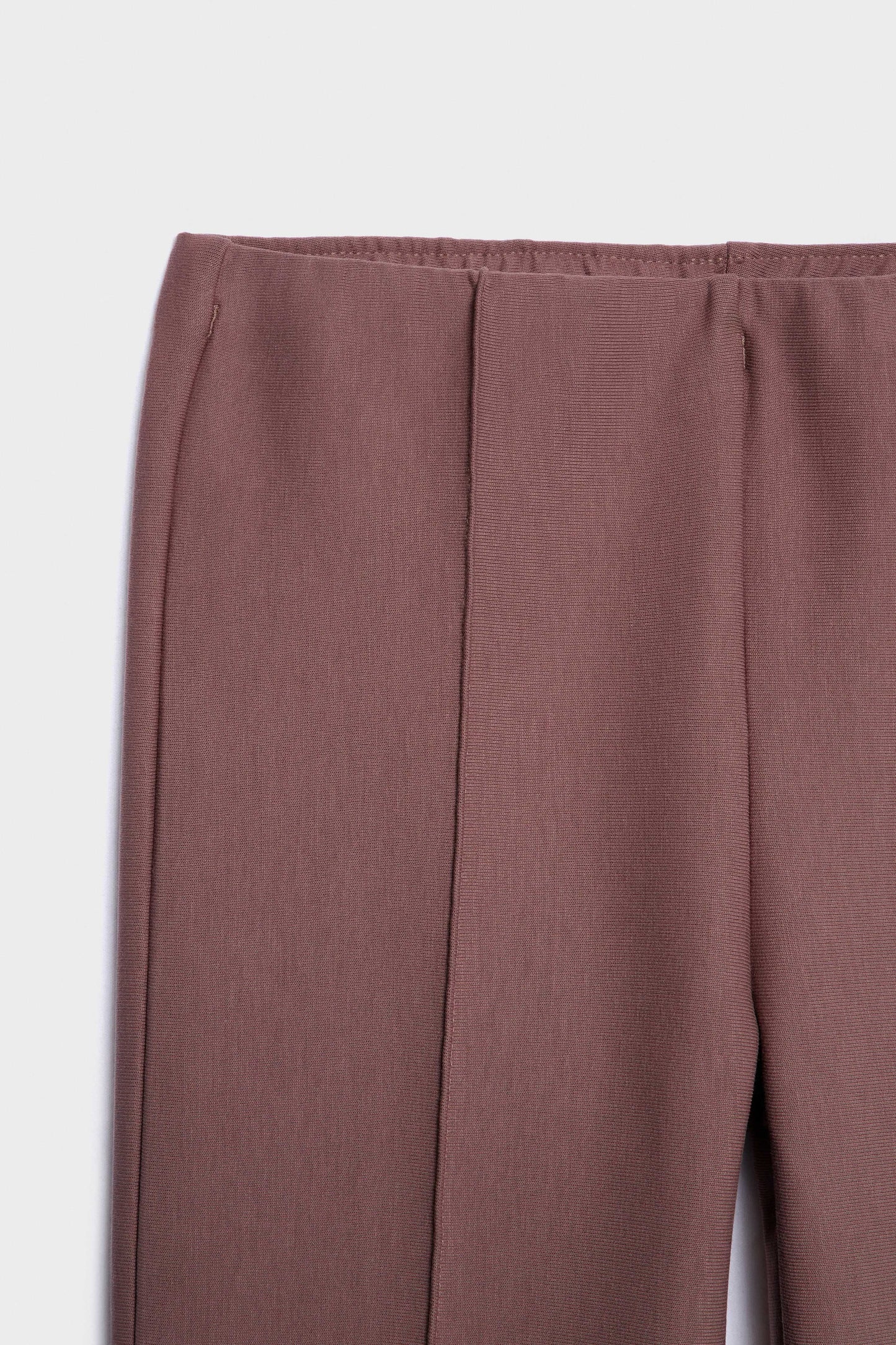 TAUPE PURPLE