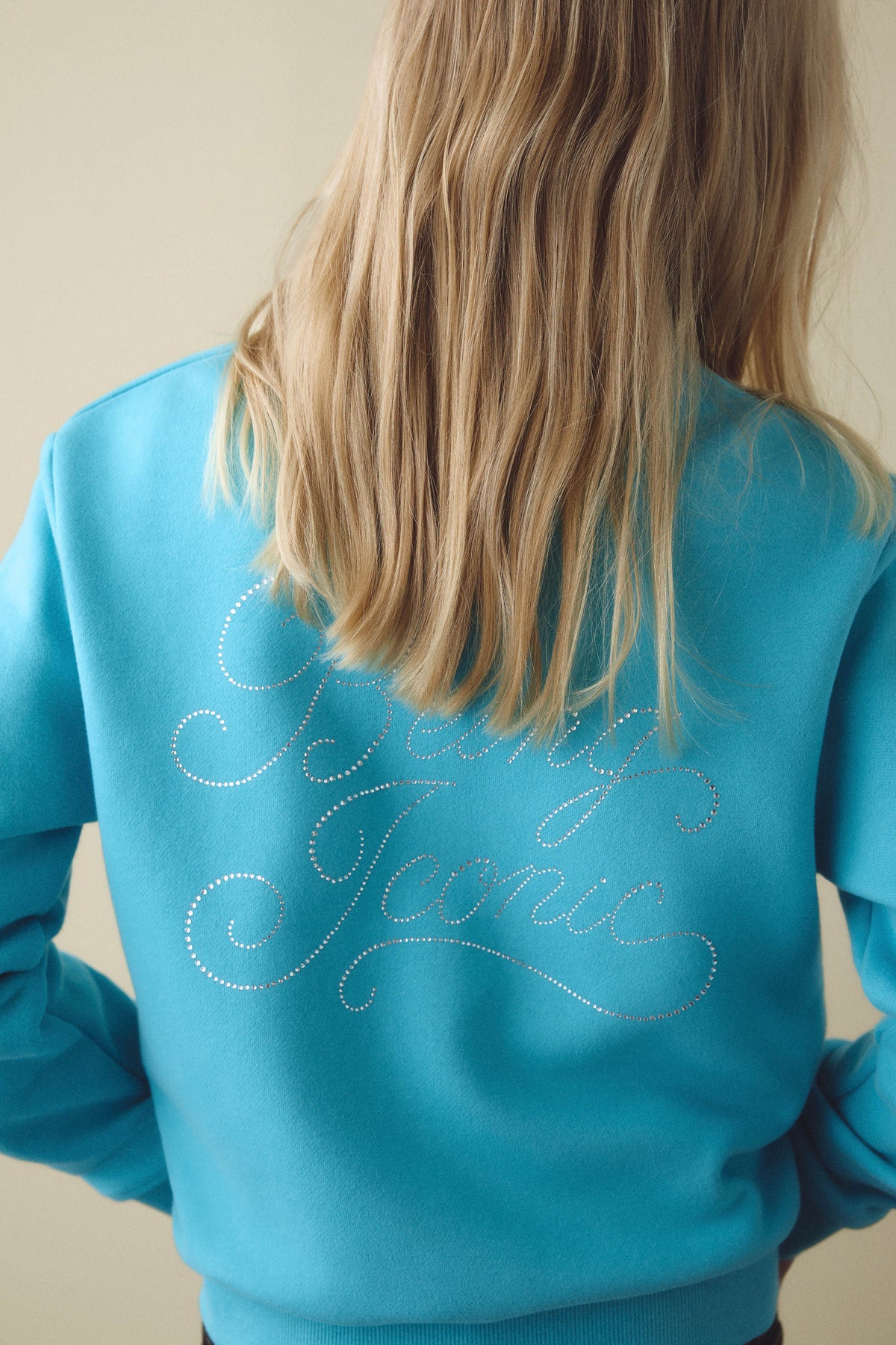 LIGHT TURQUOISE