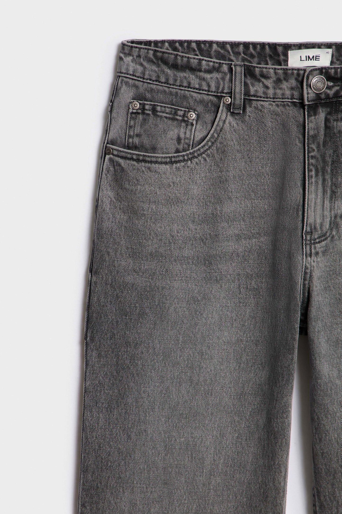 ARCTIC GREY