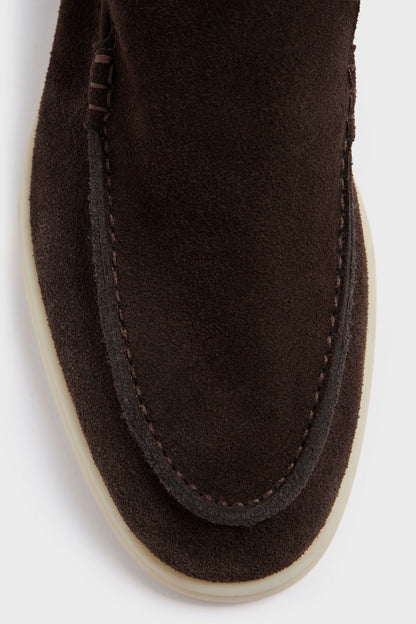 DARK BROWN