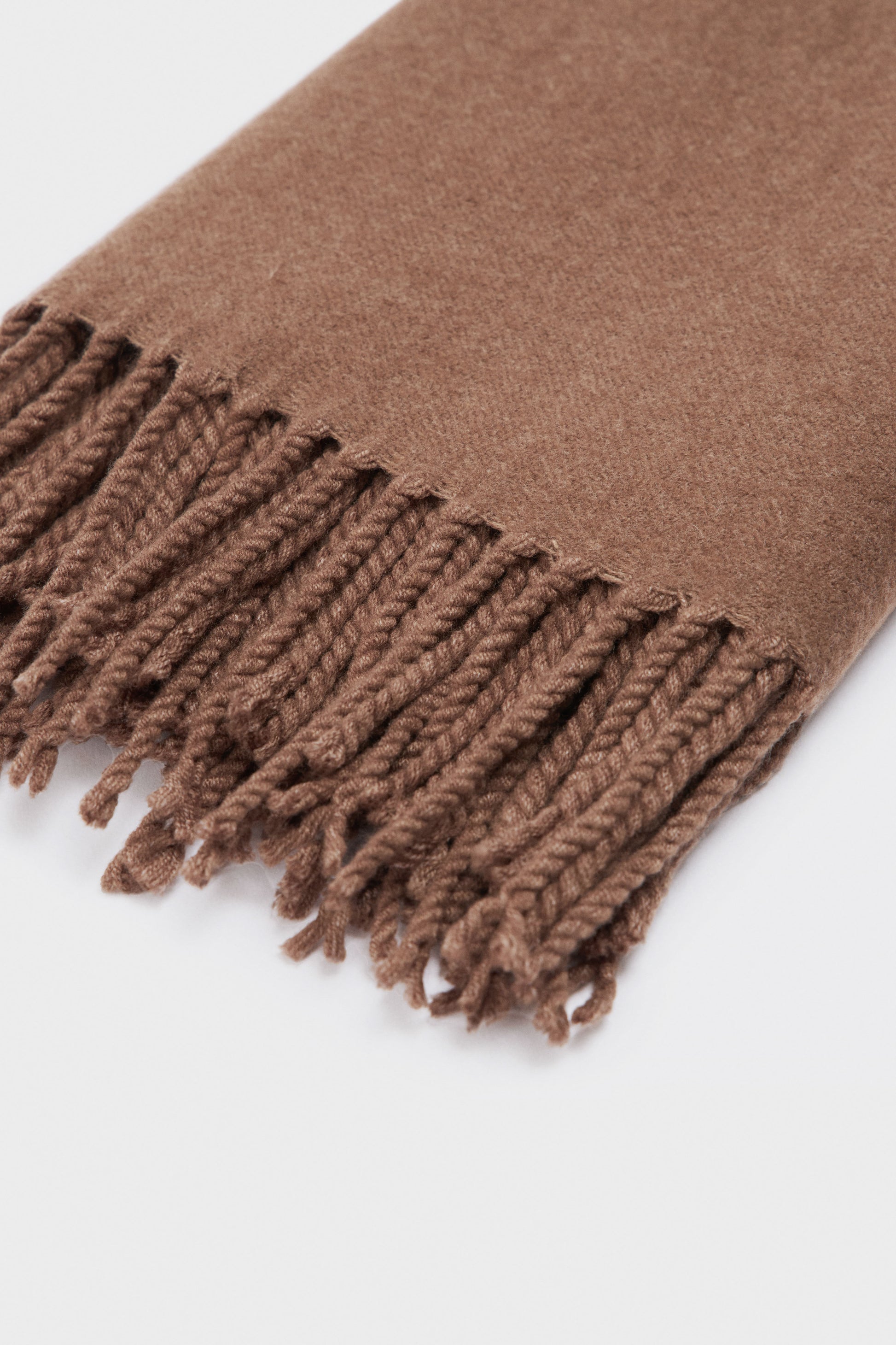 DARK BEIGE