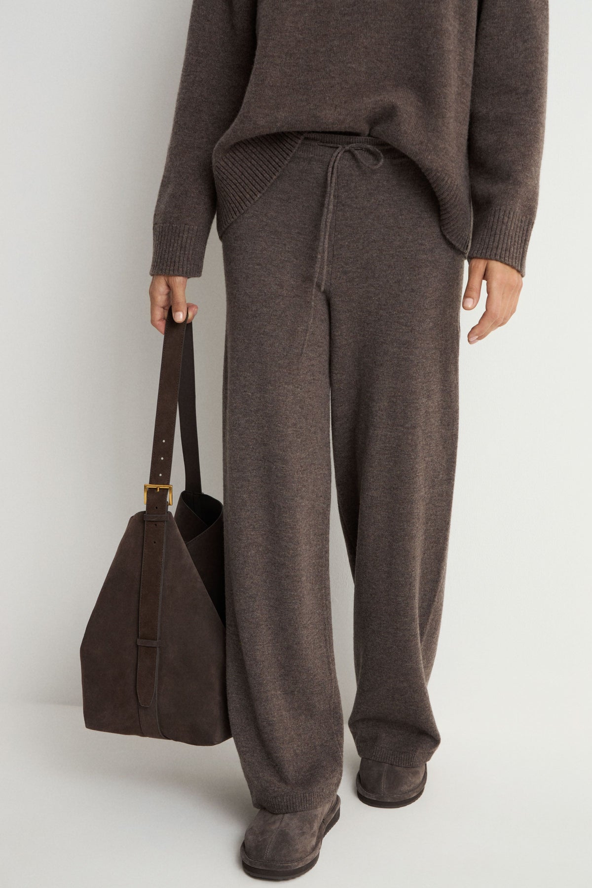 BROWN MELANGE