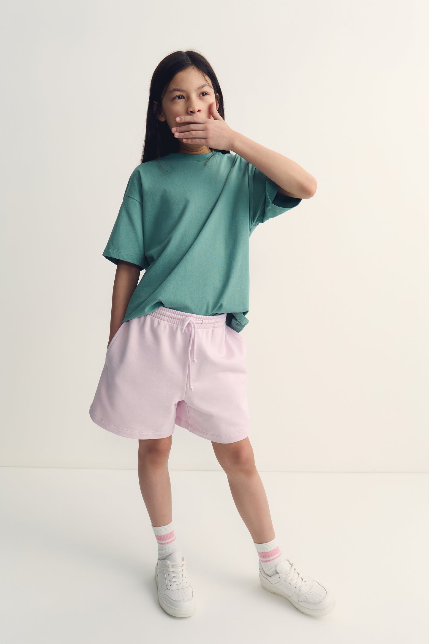 LIGHT PINK