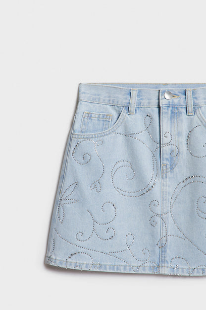 LIGHT BLUE