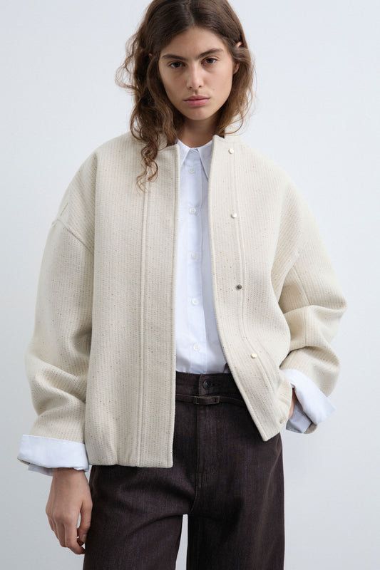 WHITE/BEIGE