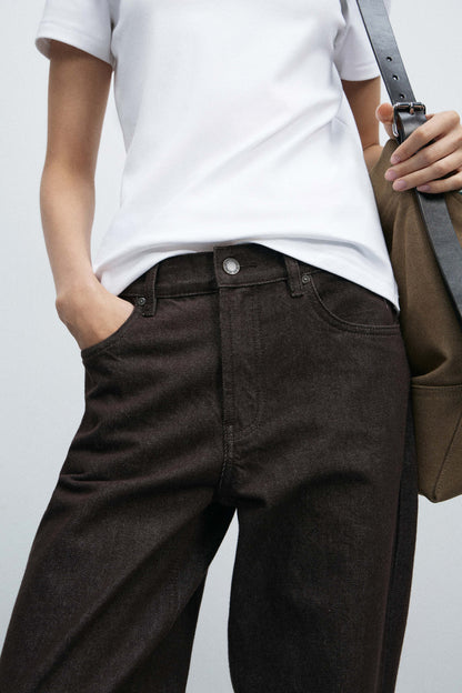 DARK BROWN