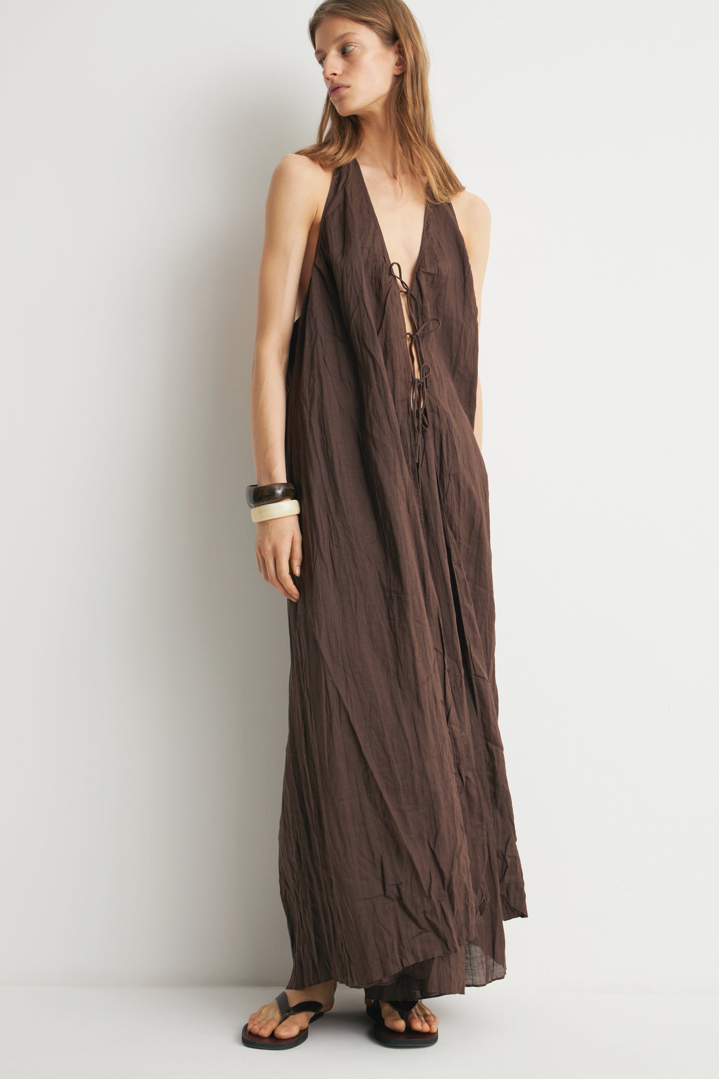 GRAY BROWN