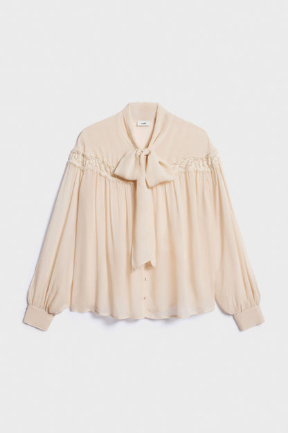 LIGHT PEACH
