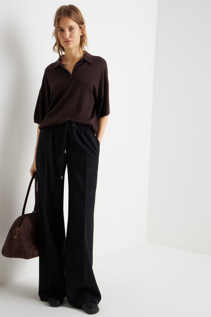 DARK BROWN