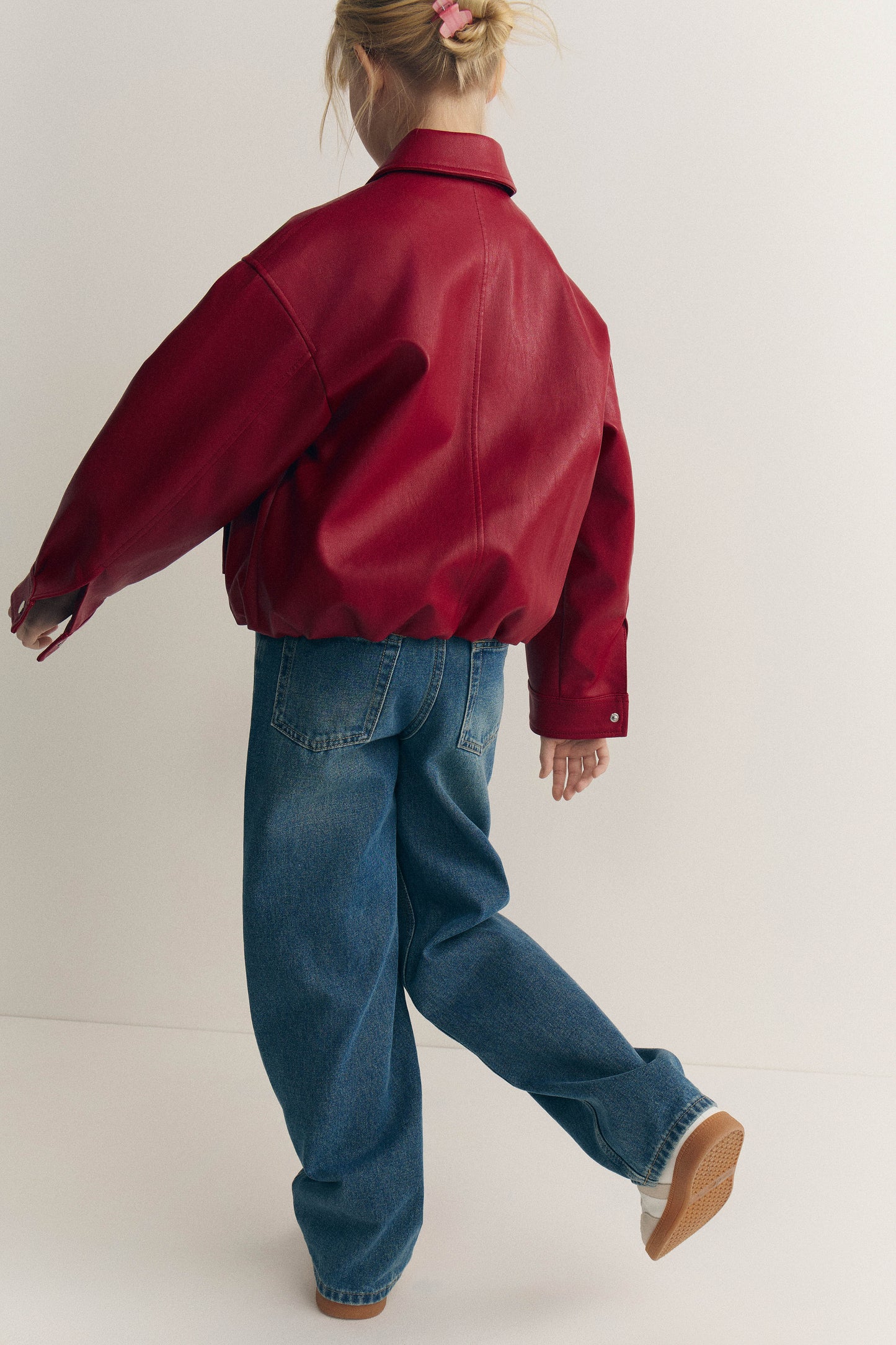 DARK RED
