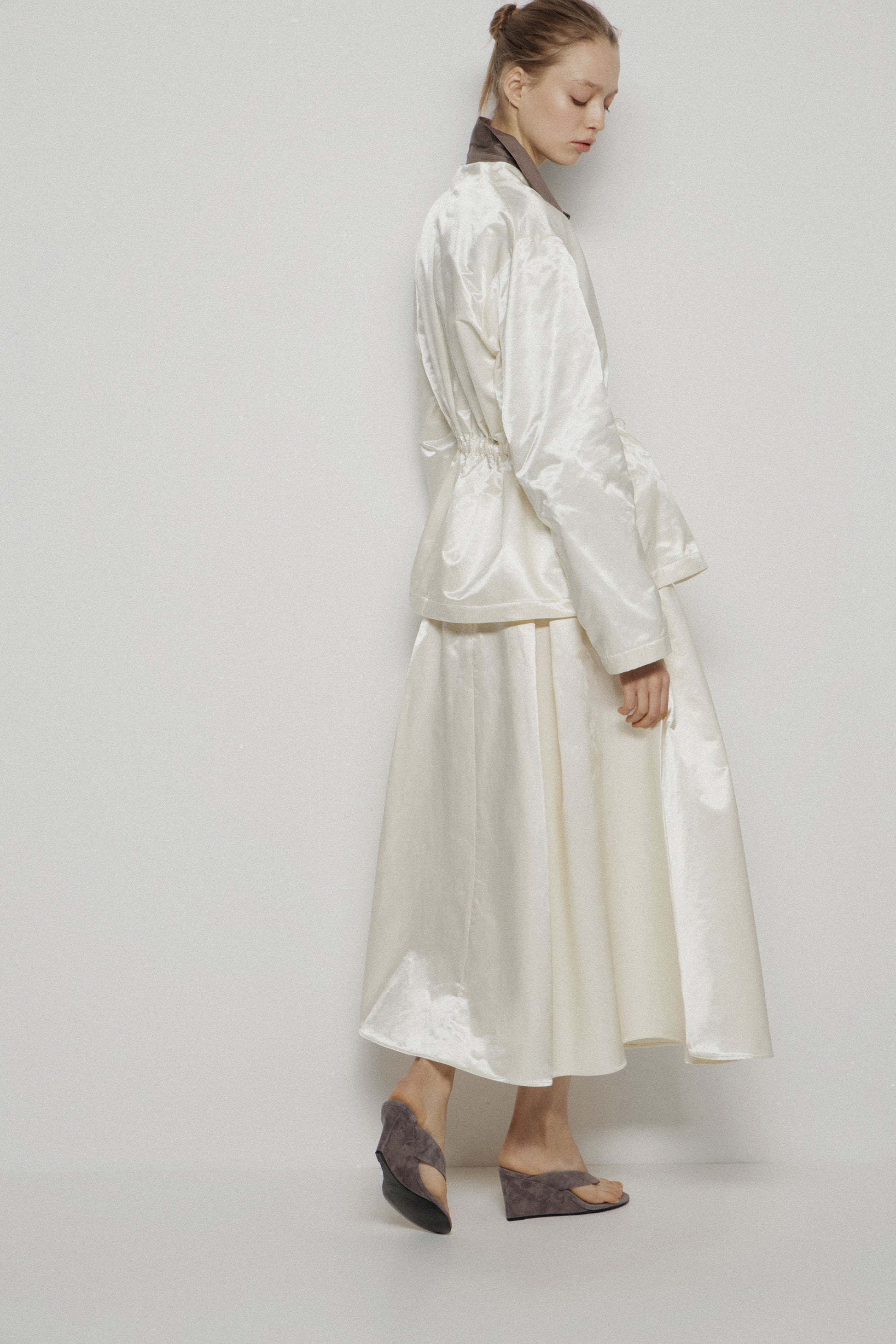 IVORY