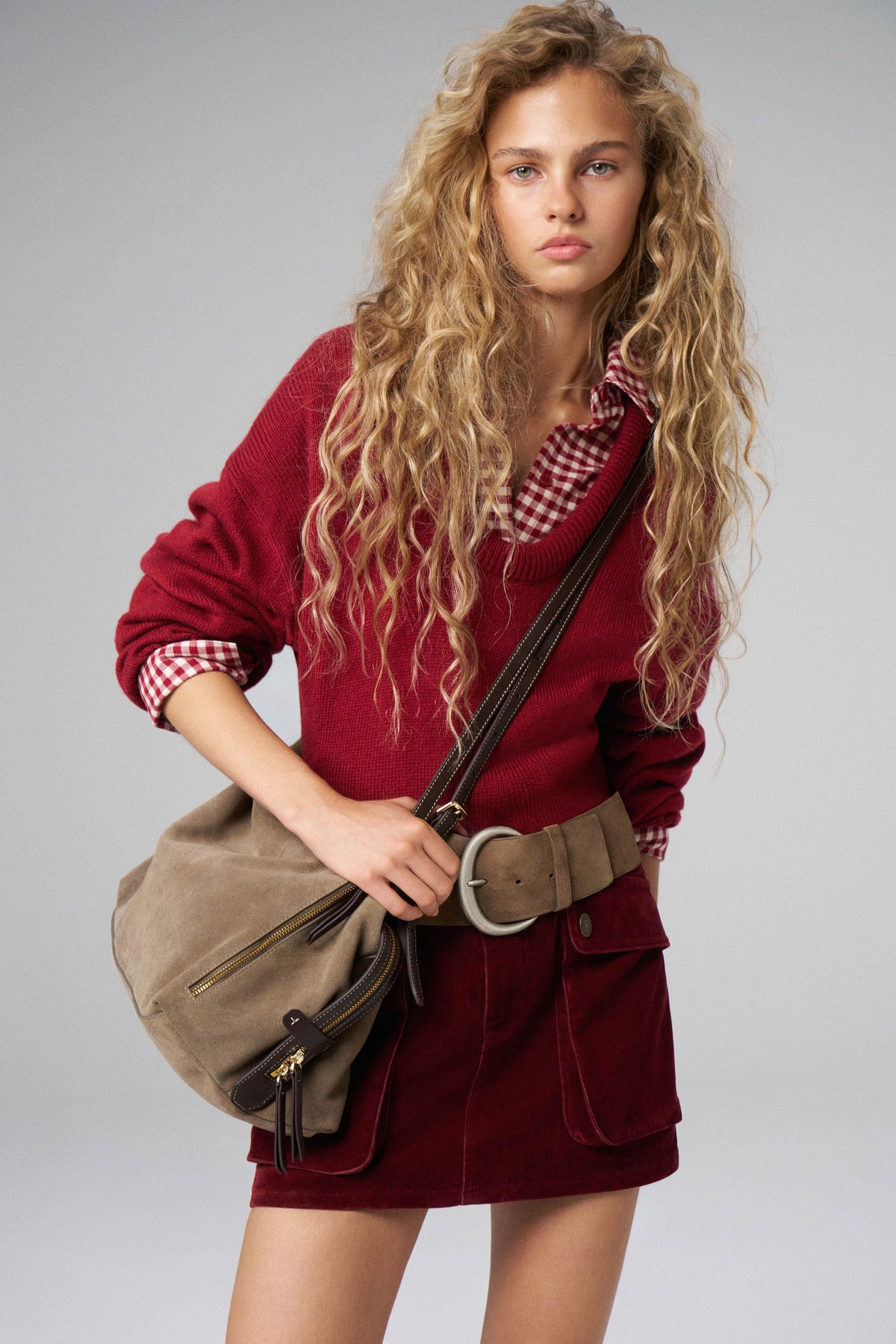 DARK RED