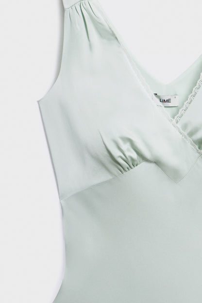 LIGHT GREEN