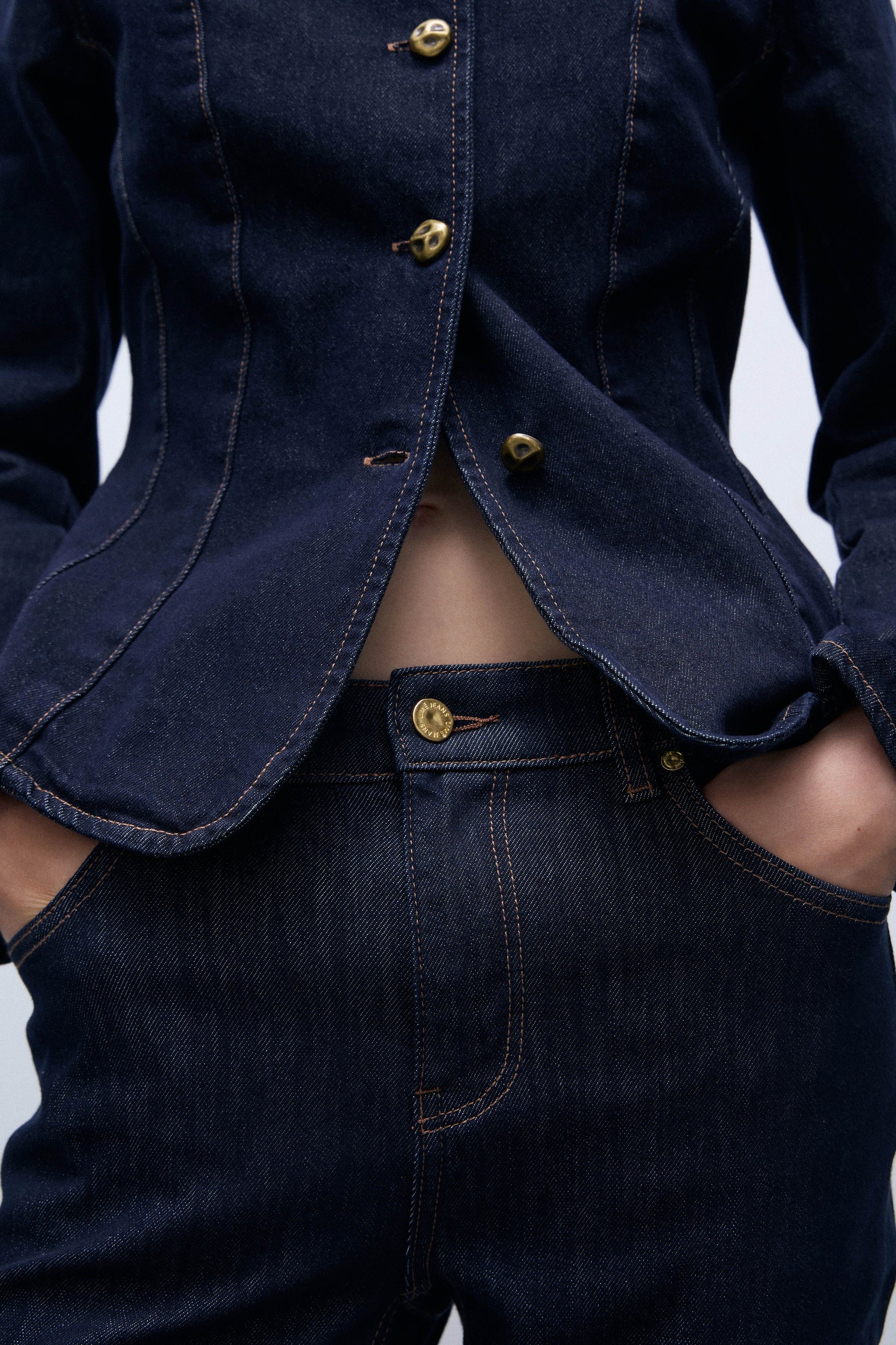 DARK BLUE