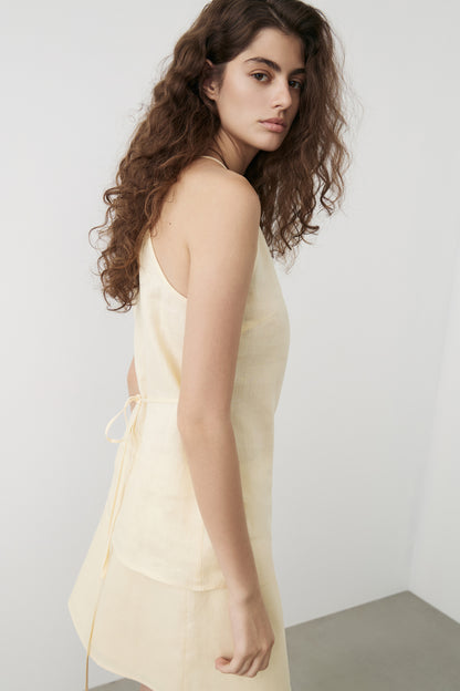 LIGHT YELLOW