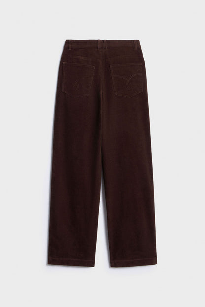 DARK BROWN
