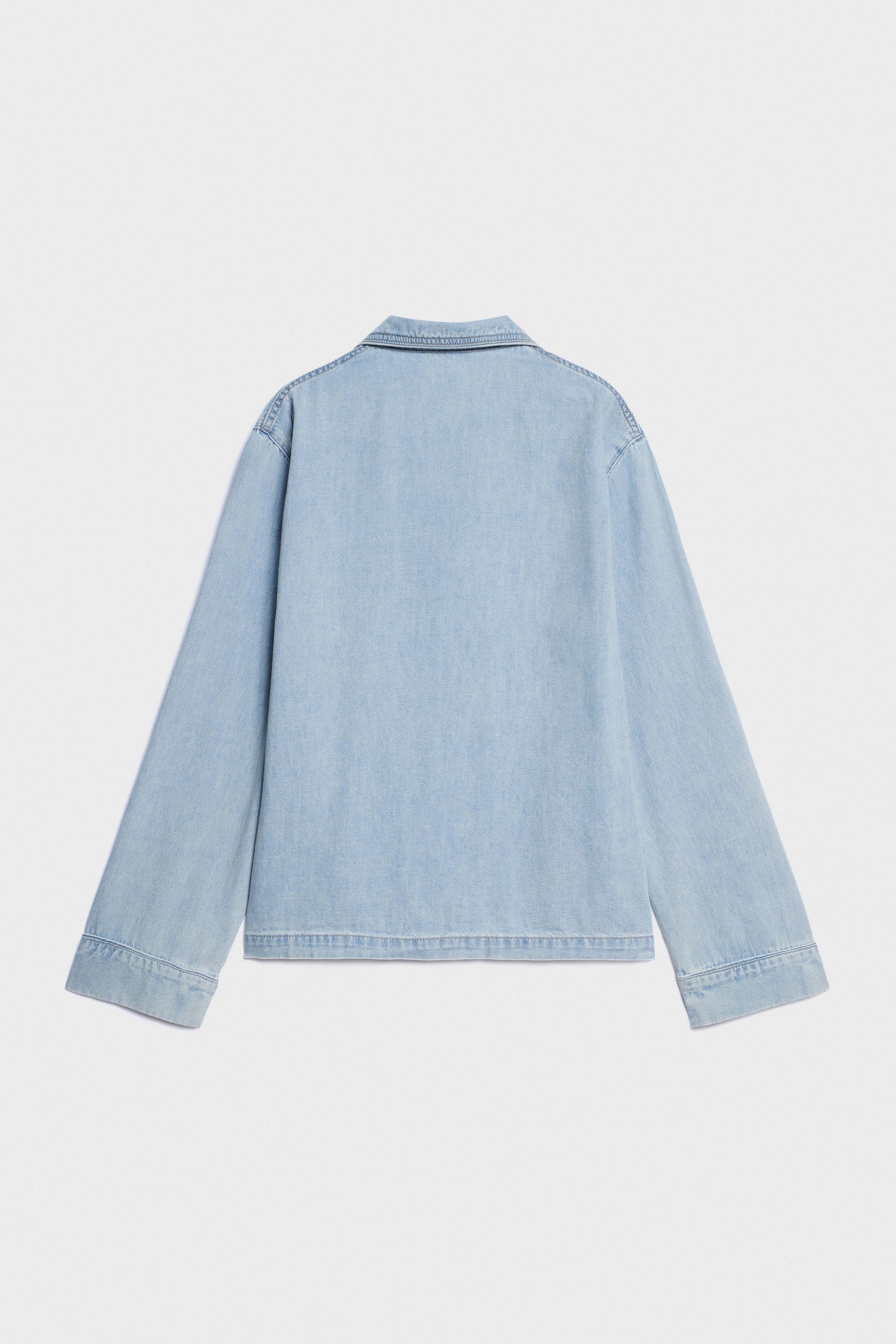 ANTIQUE BLUE