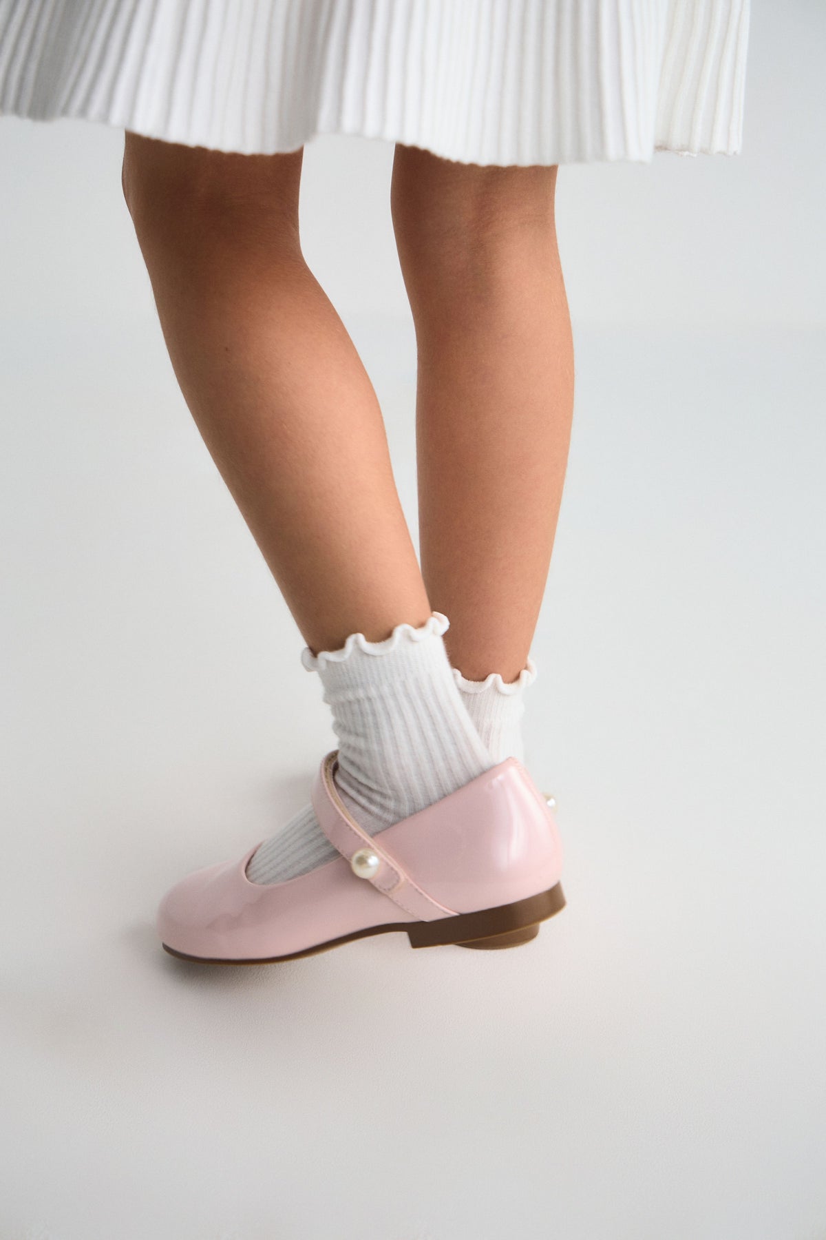 LIGHT PINK