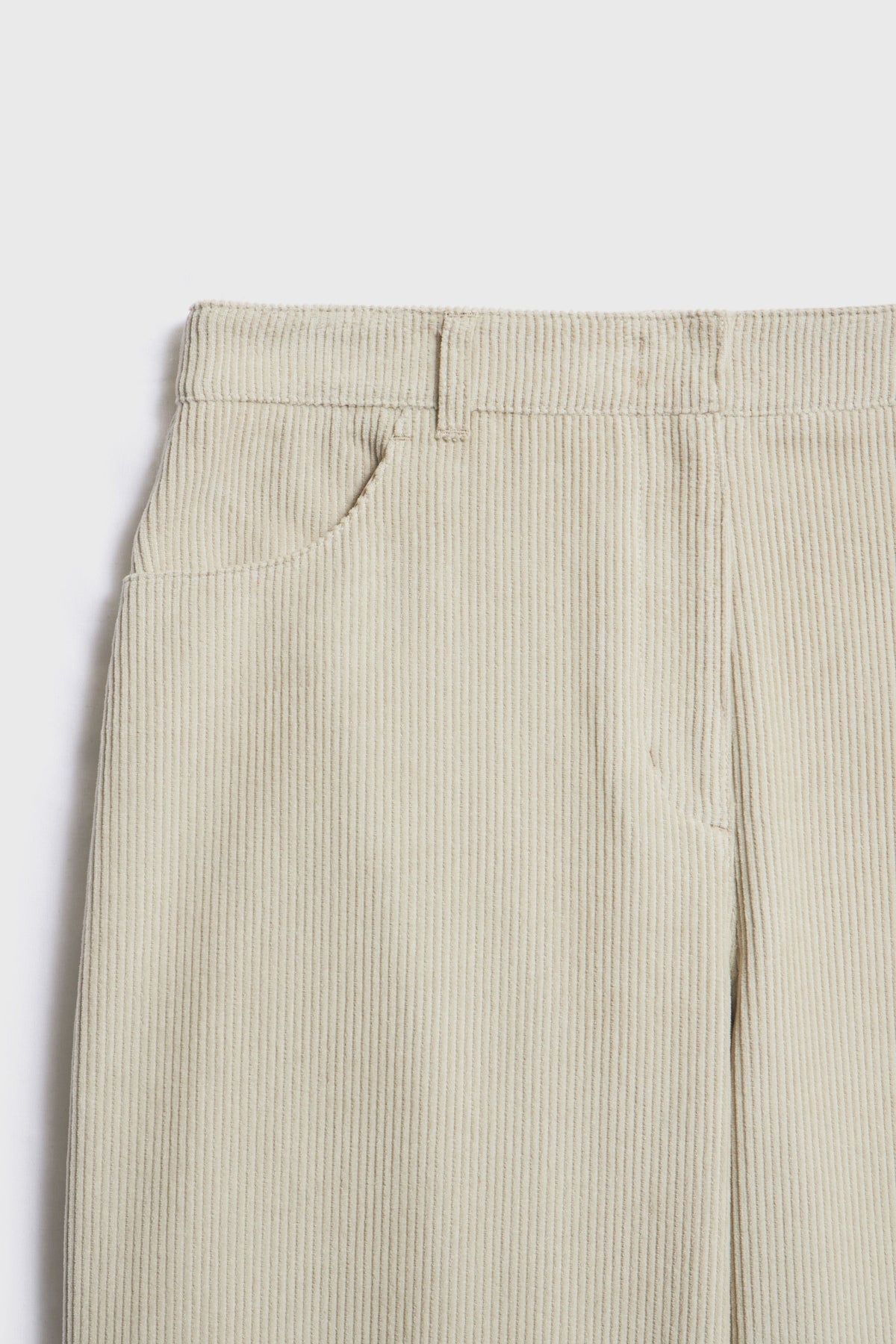 LIGHT BEIGE