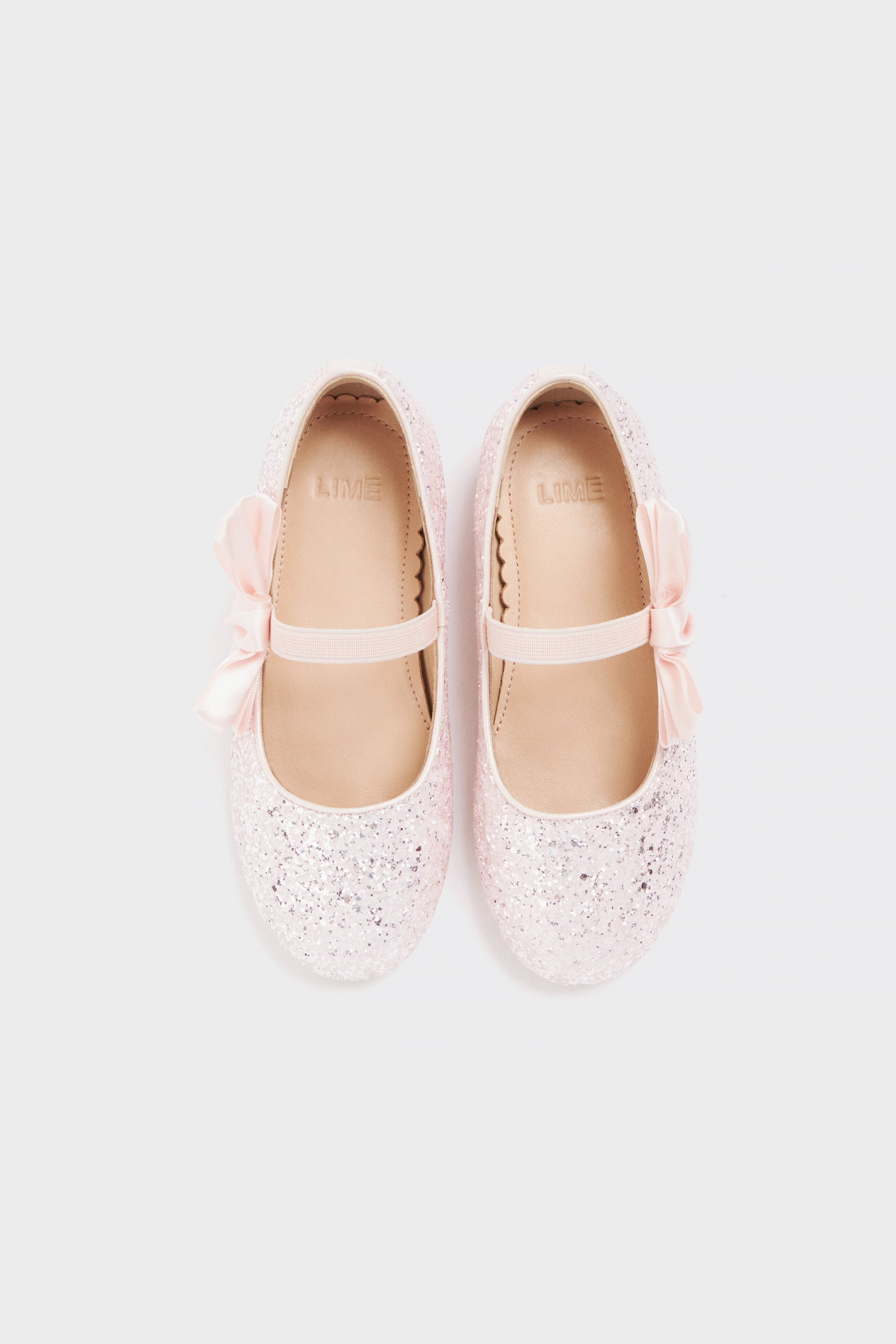 LIGHT PINK