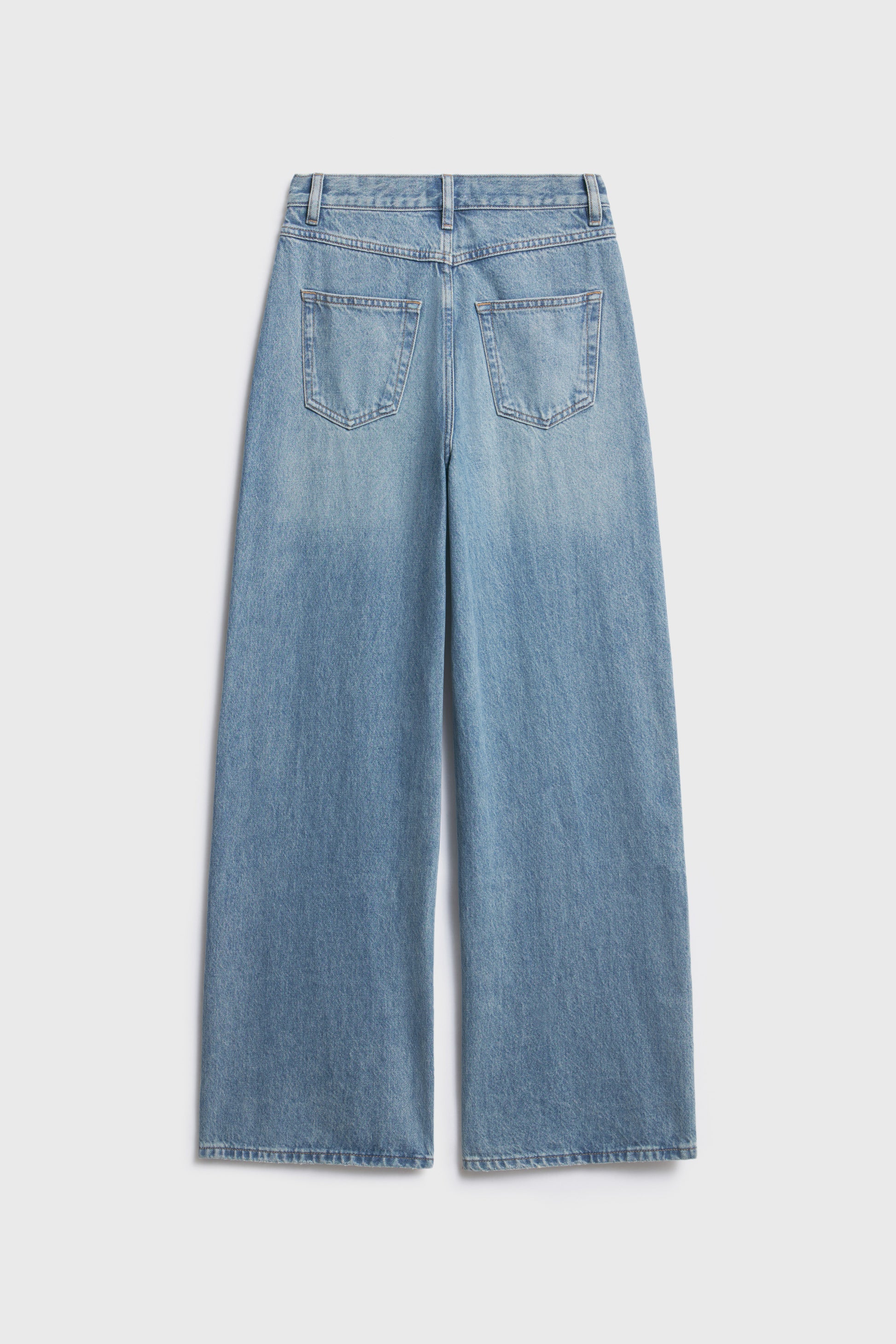 VINTAGE BLUE