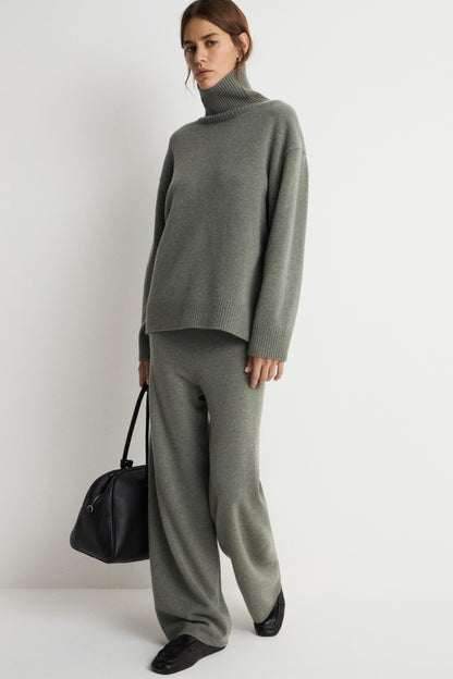 GRAY-GREEN