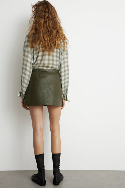 DARK GREEN