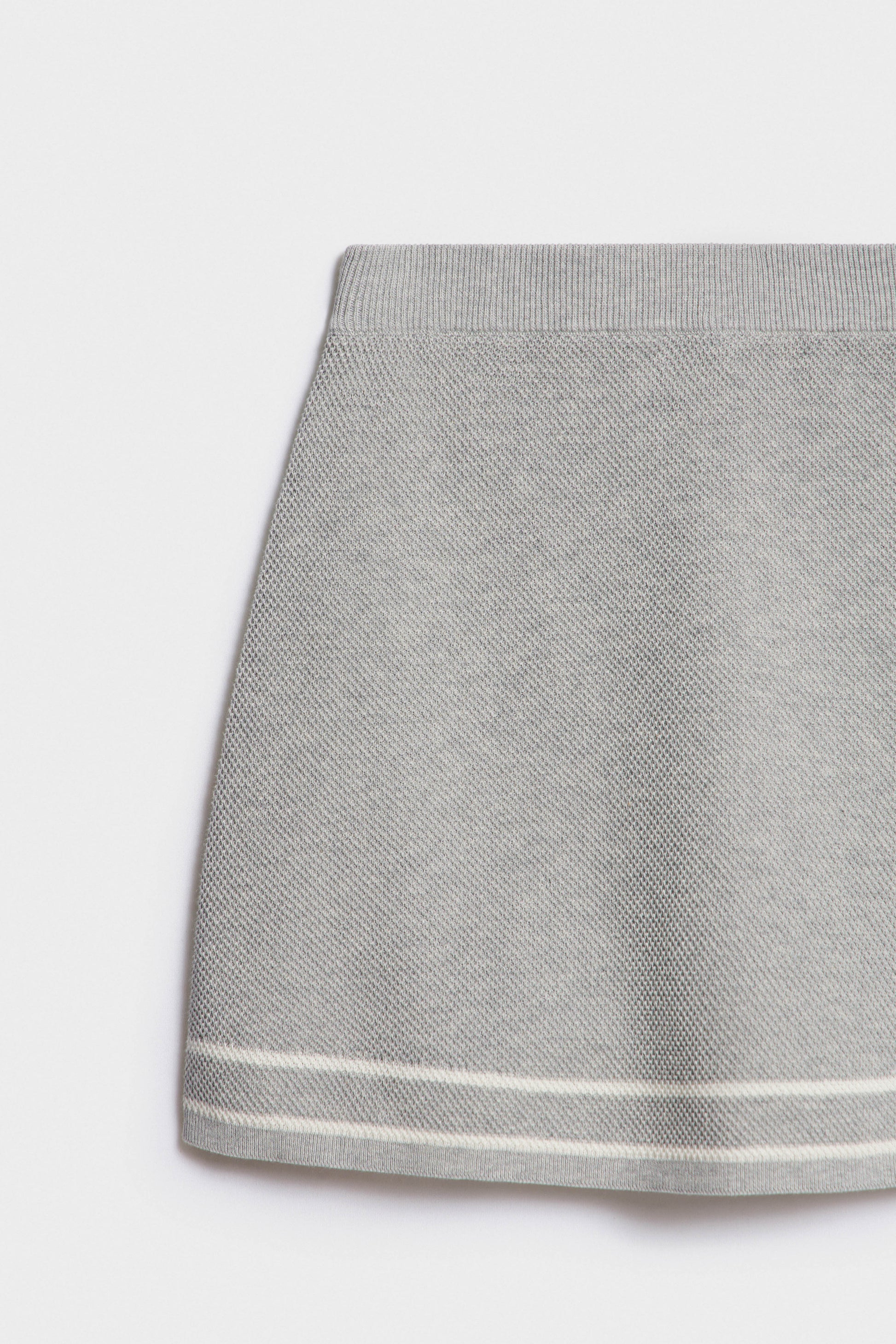 LIGHT GREY MELANGE