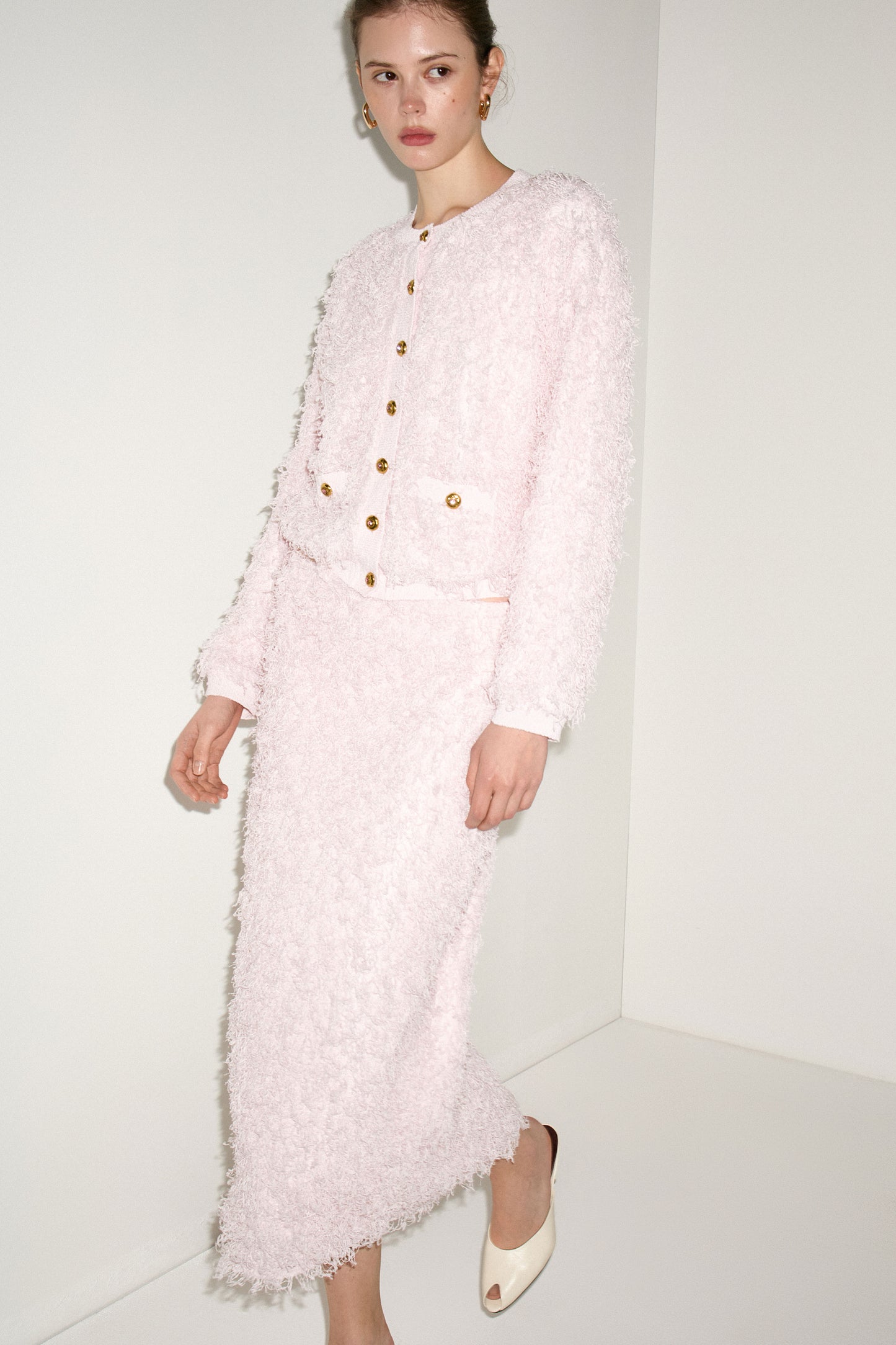 LIGHT PINK