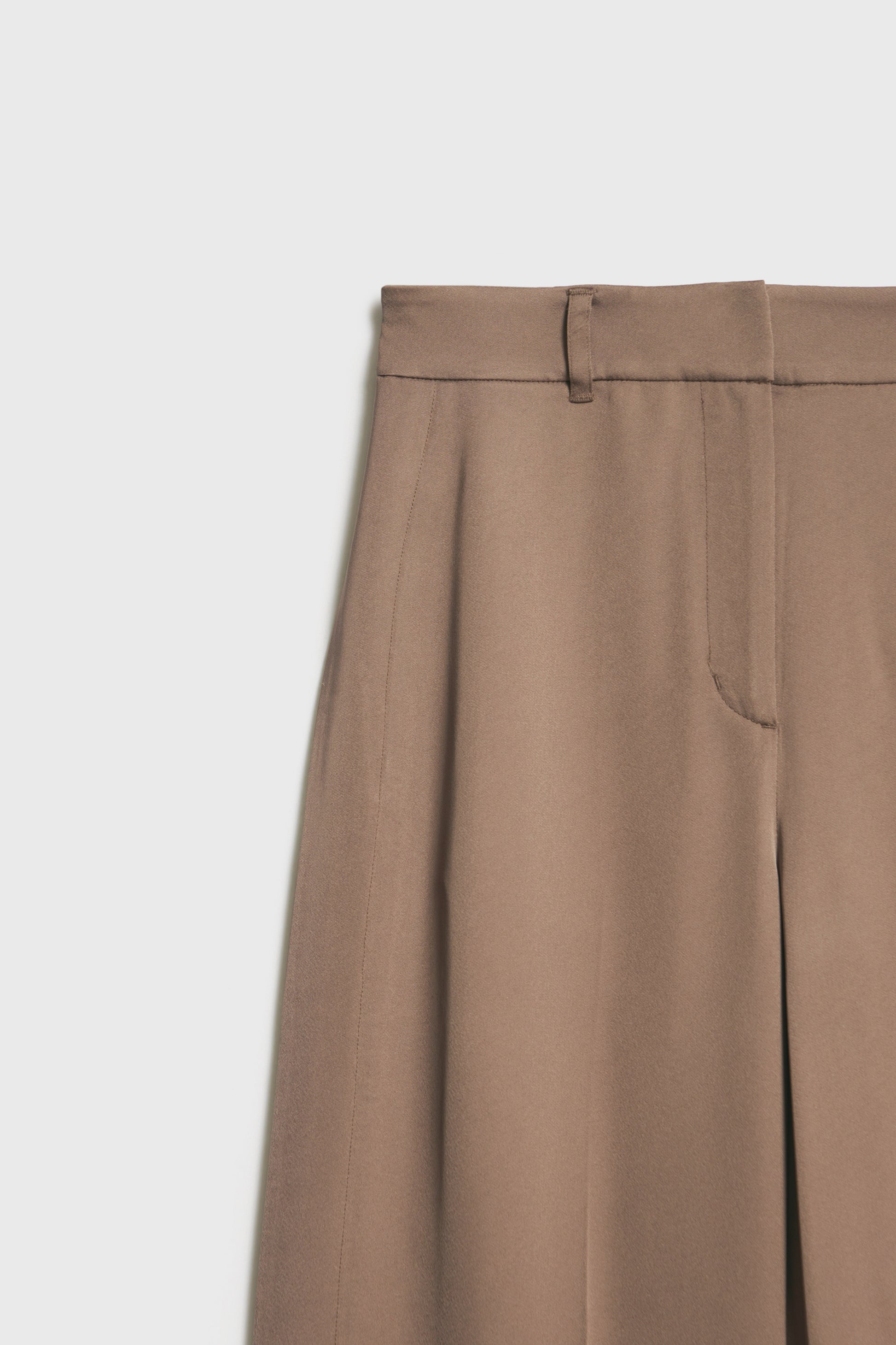 GRAY BROWN