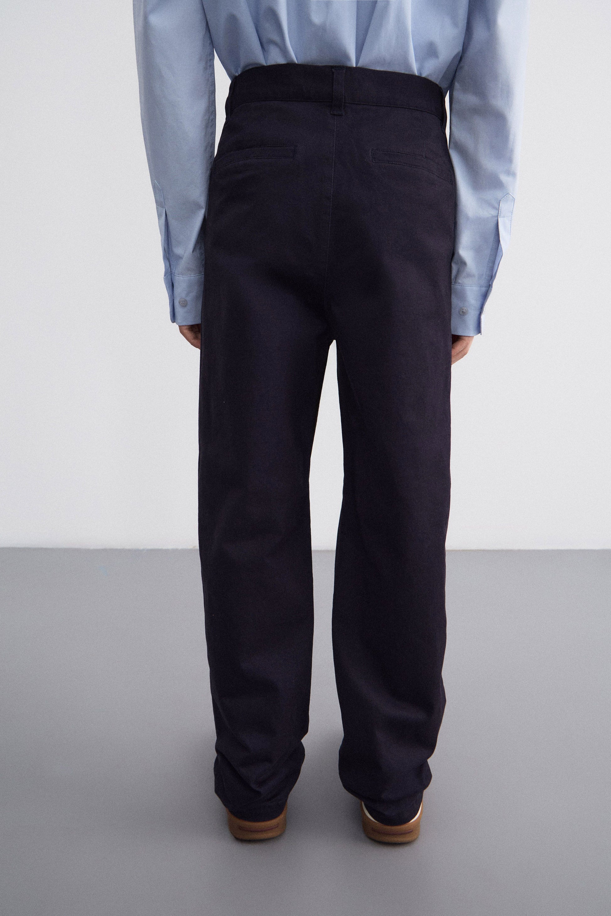 DARK BLUE