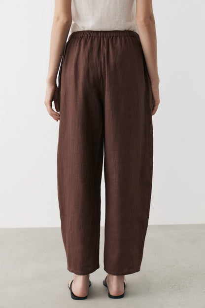 DARK BROWN