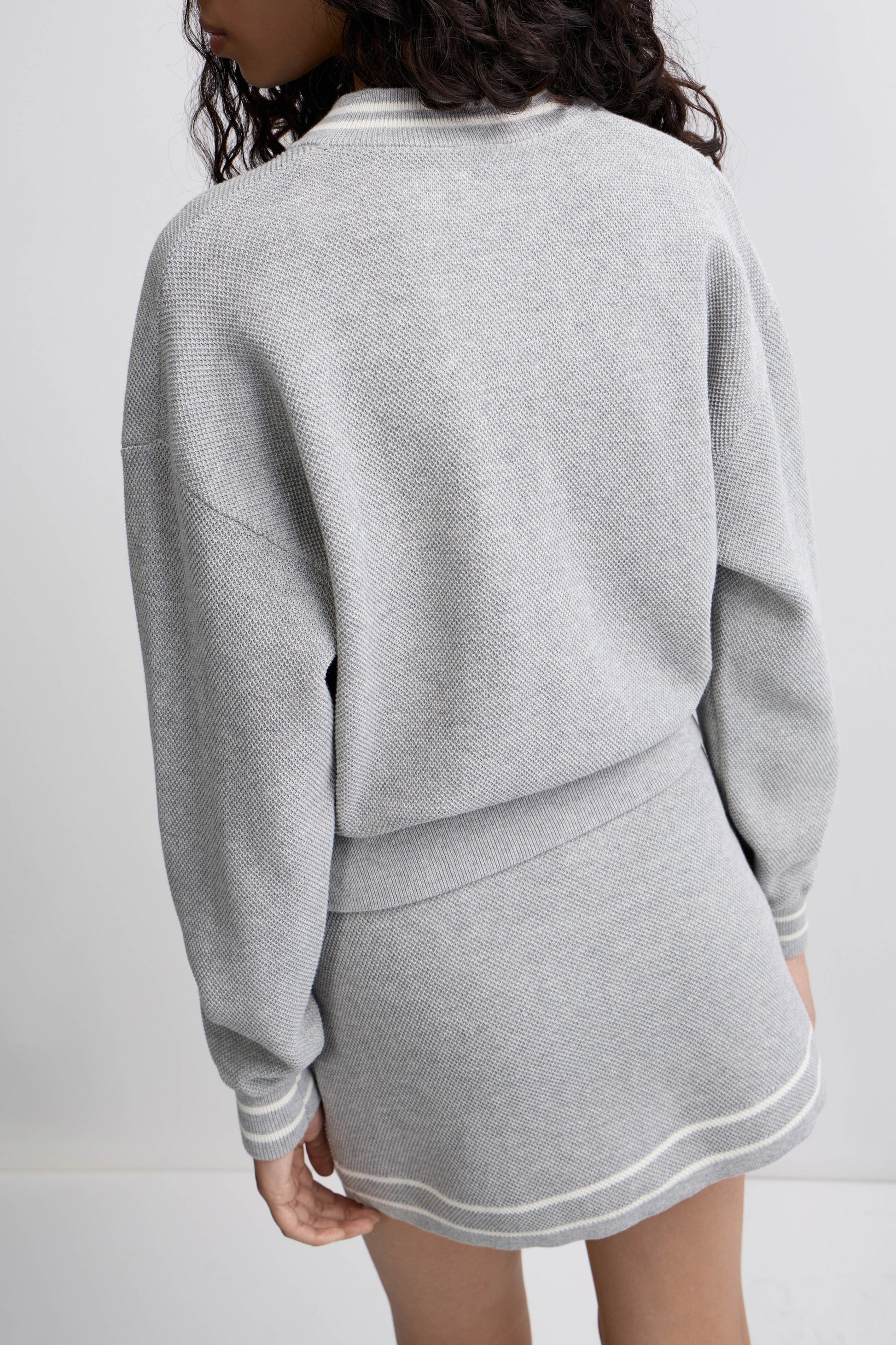 LIGHT GREY MELANGE