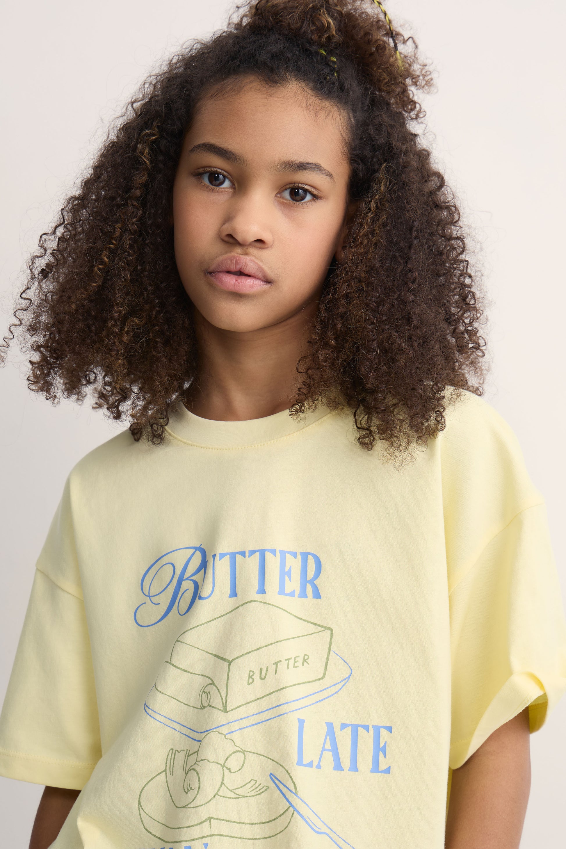 LIGHT YELLOW
