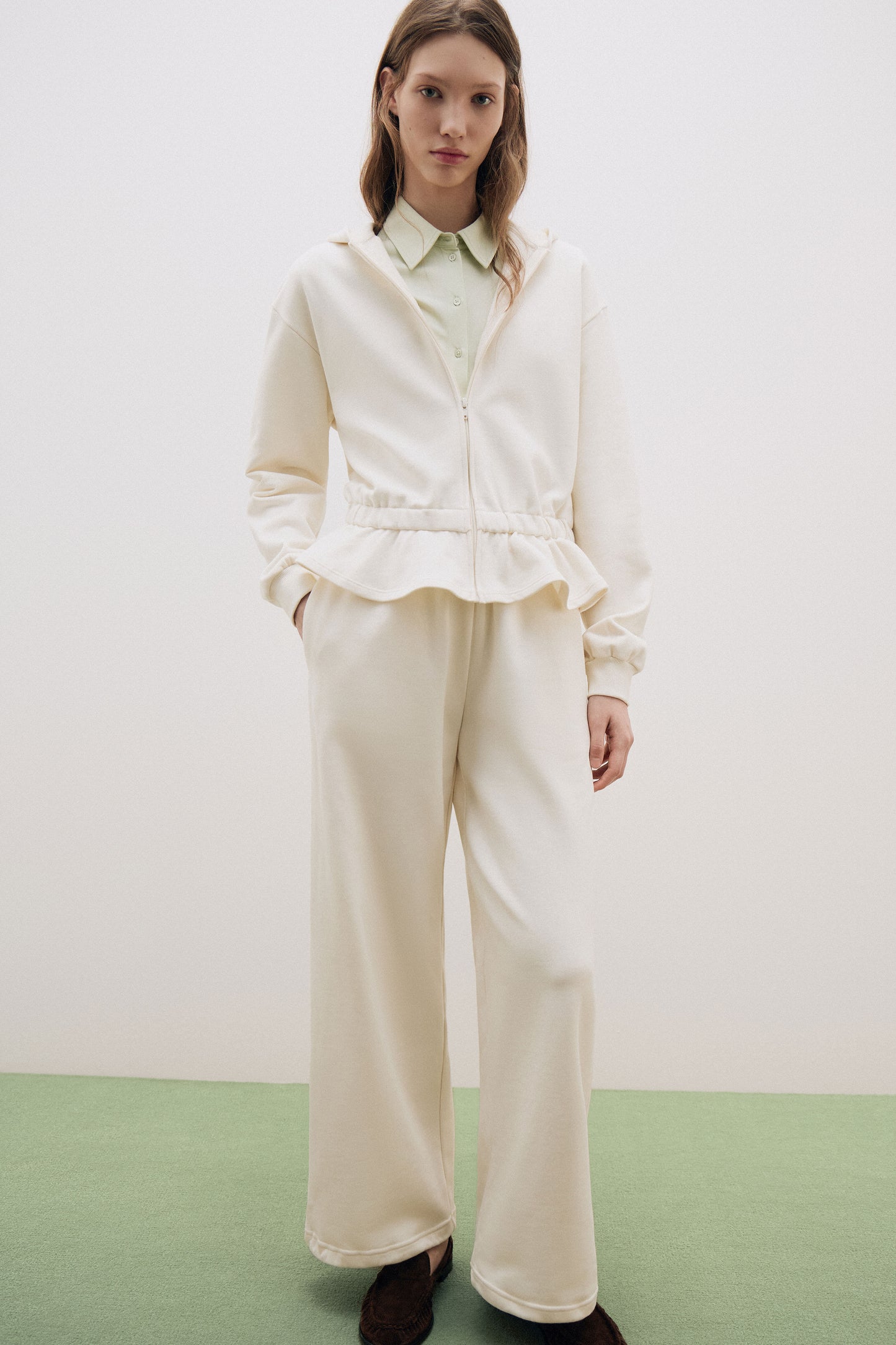 IVORY