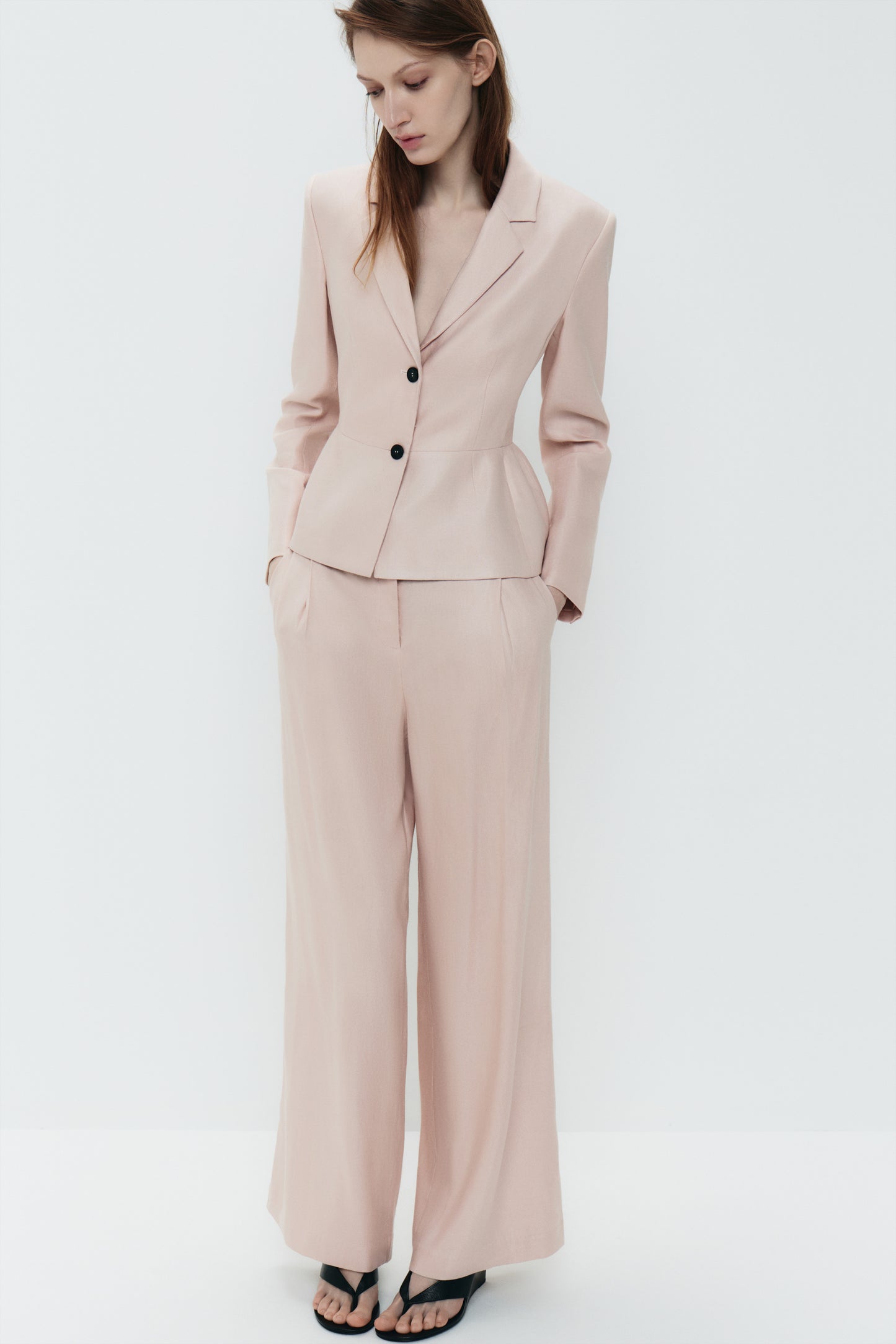 NUDE PINK