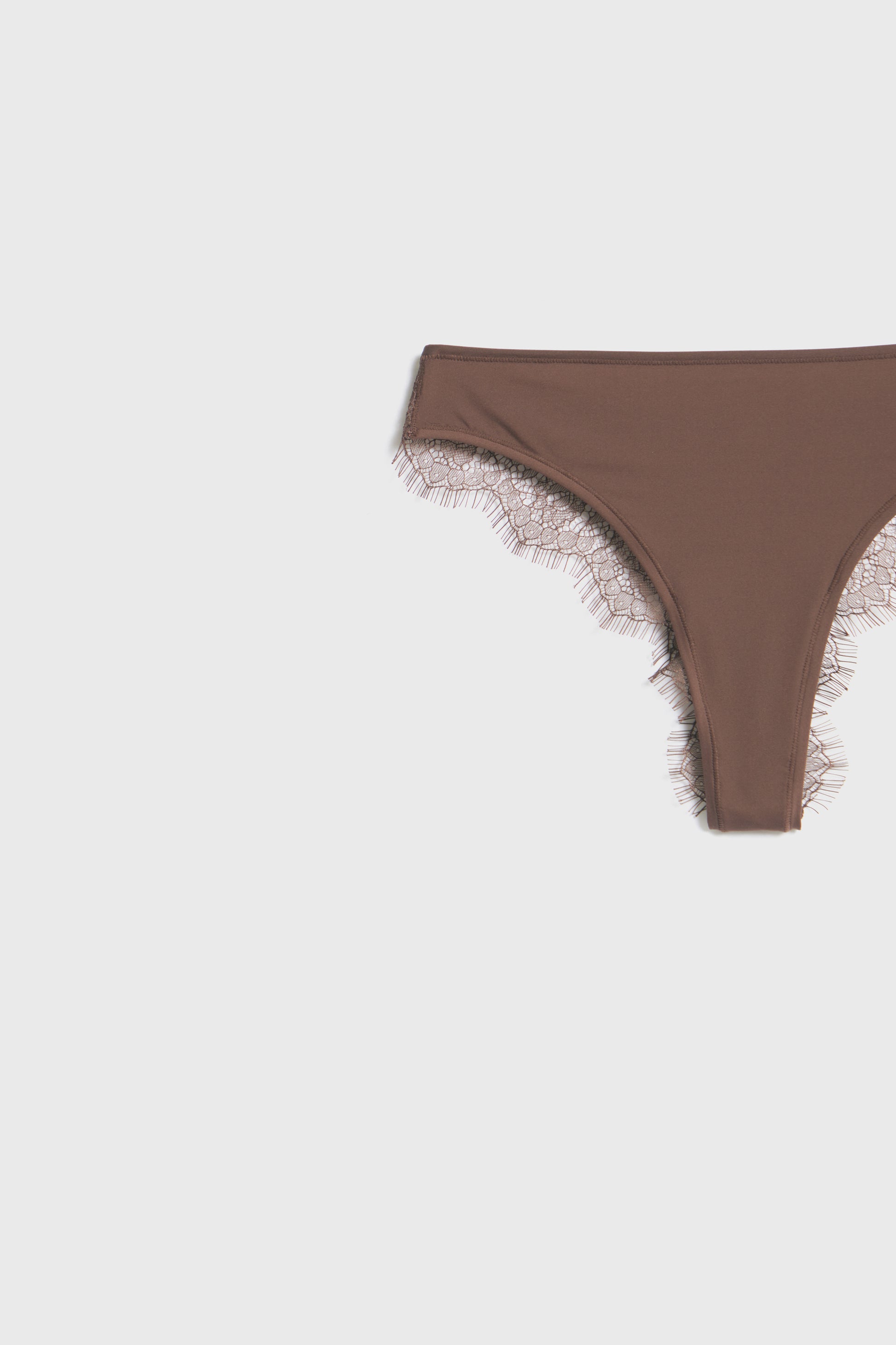 DARK BROWN