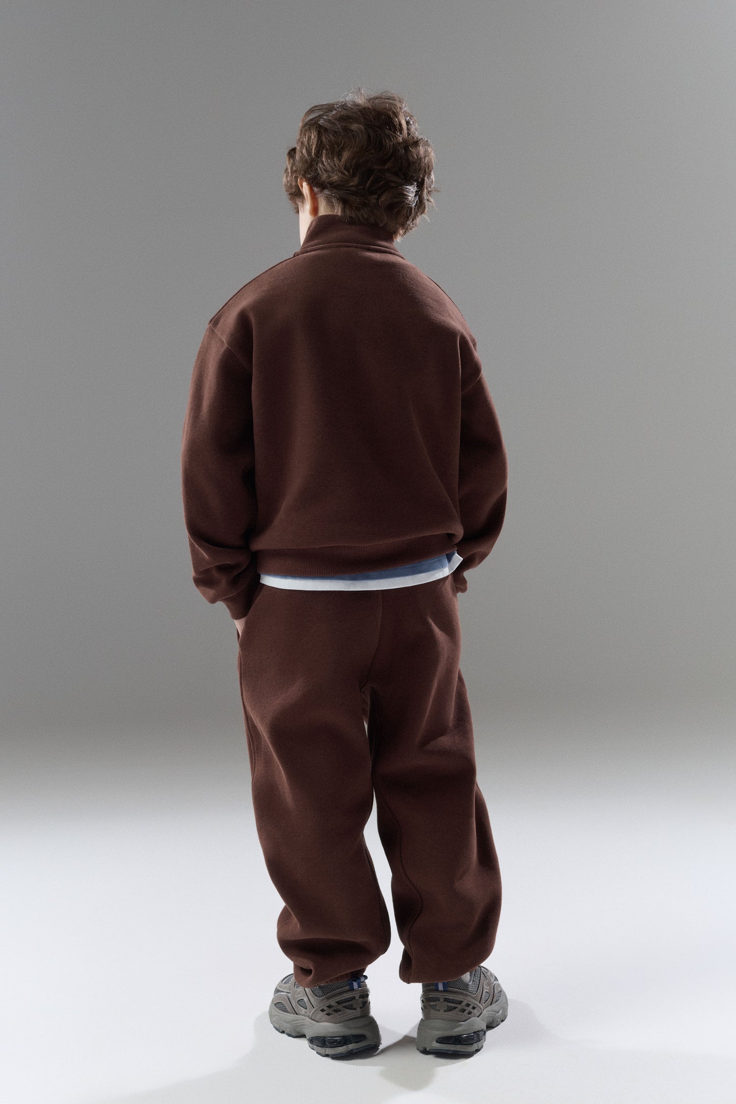 DARK BROWN