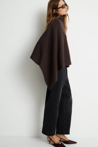 DARK BROWN