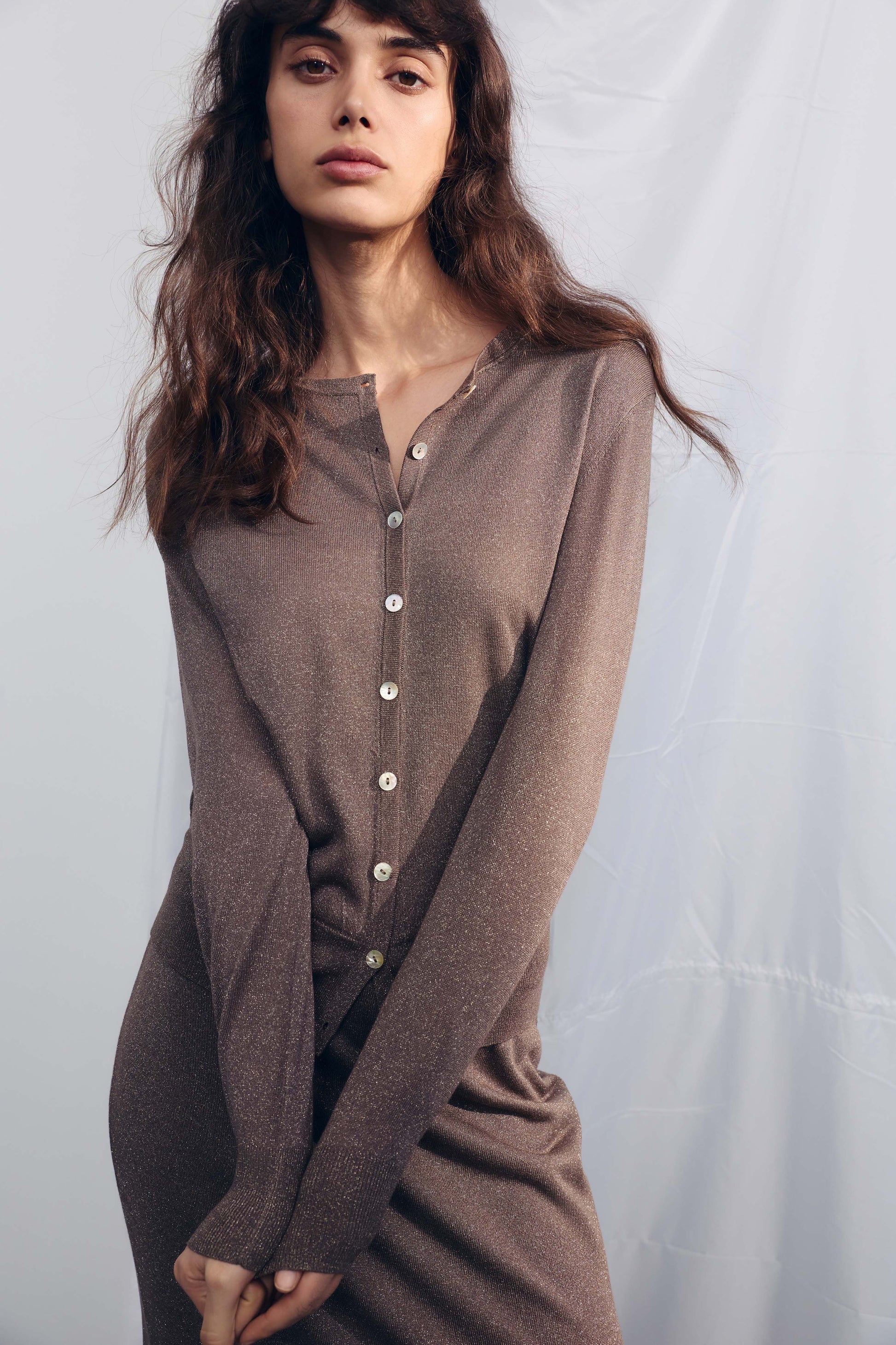 GRAY BROWN