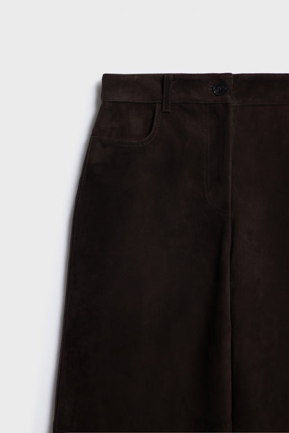 DARK BROWN