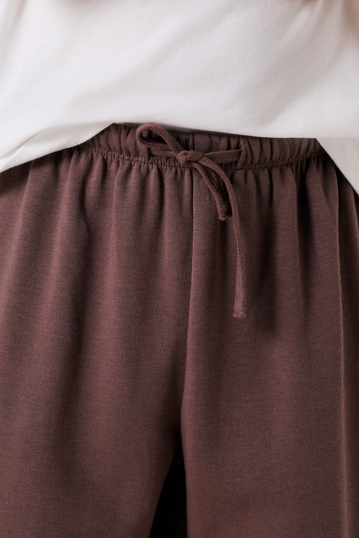 DARK BEIGE