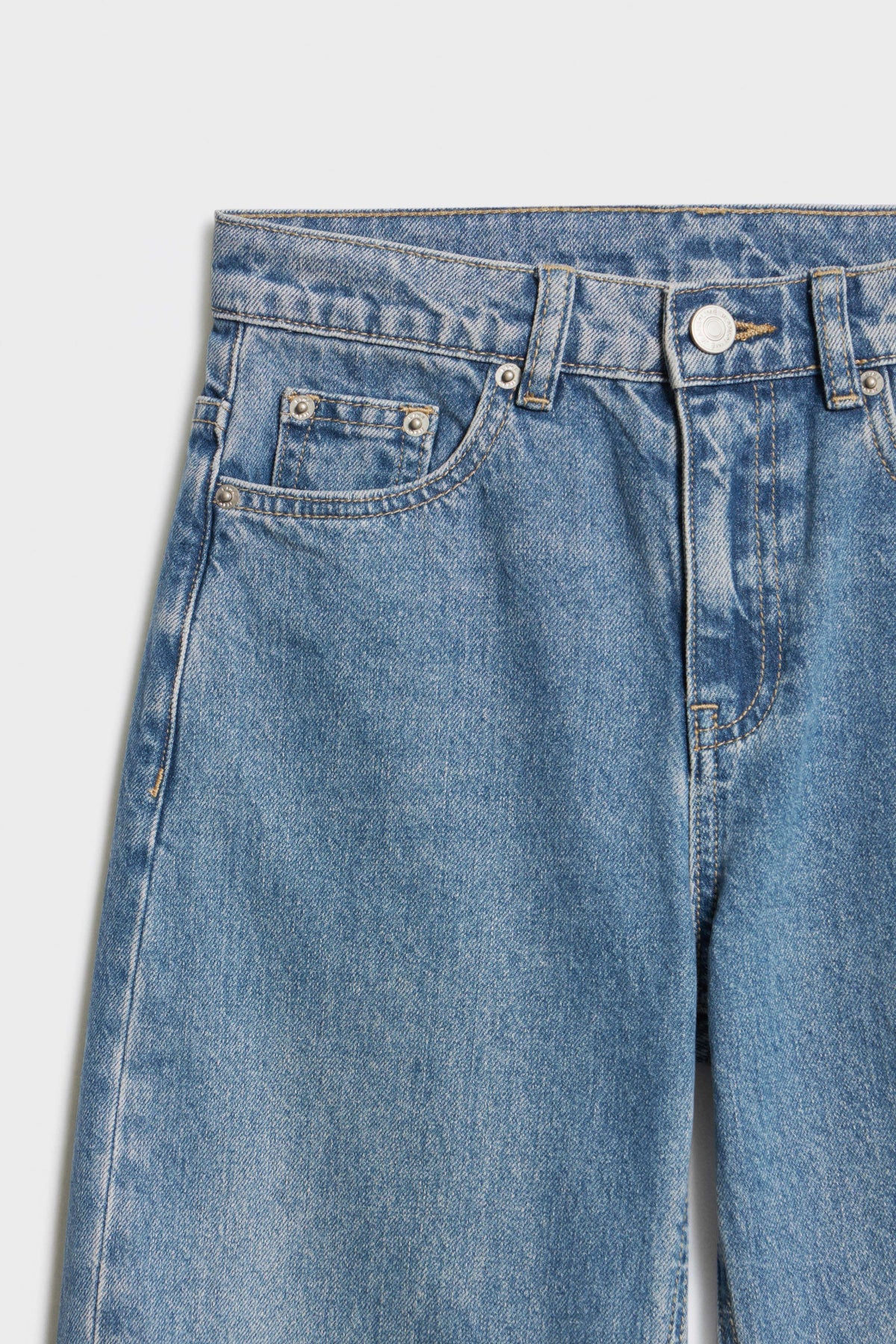 VINTAGE BLUE